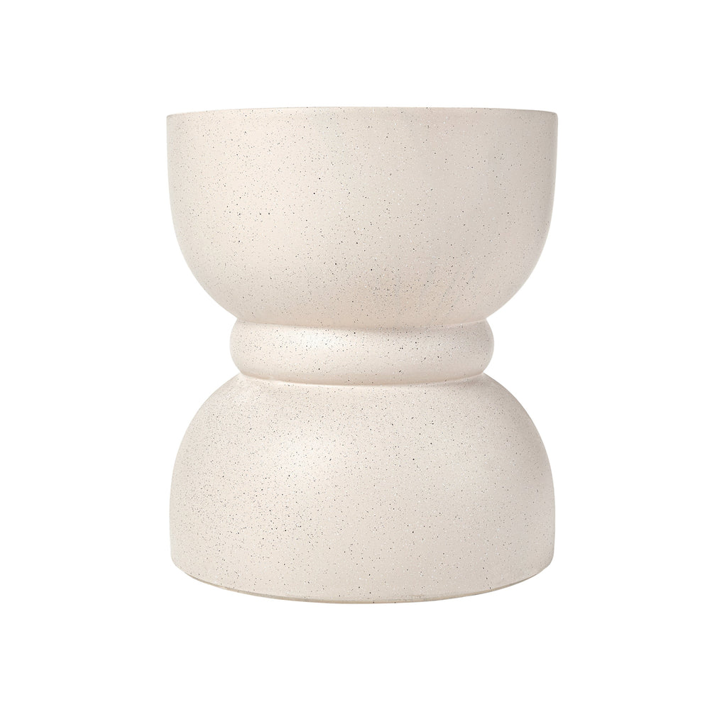 U_Style Outdoor Concrete Side Table