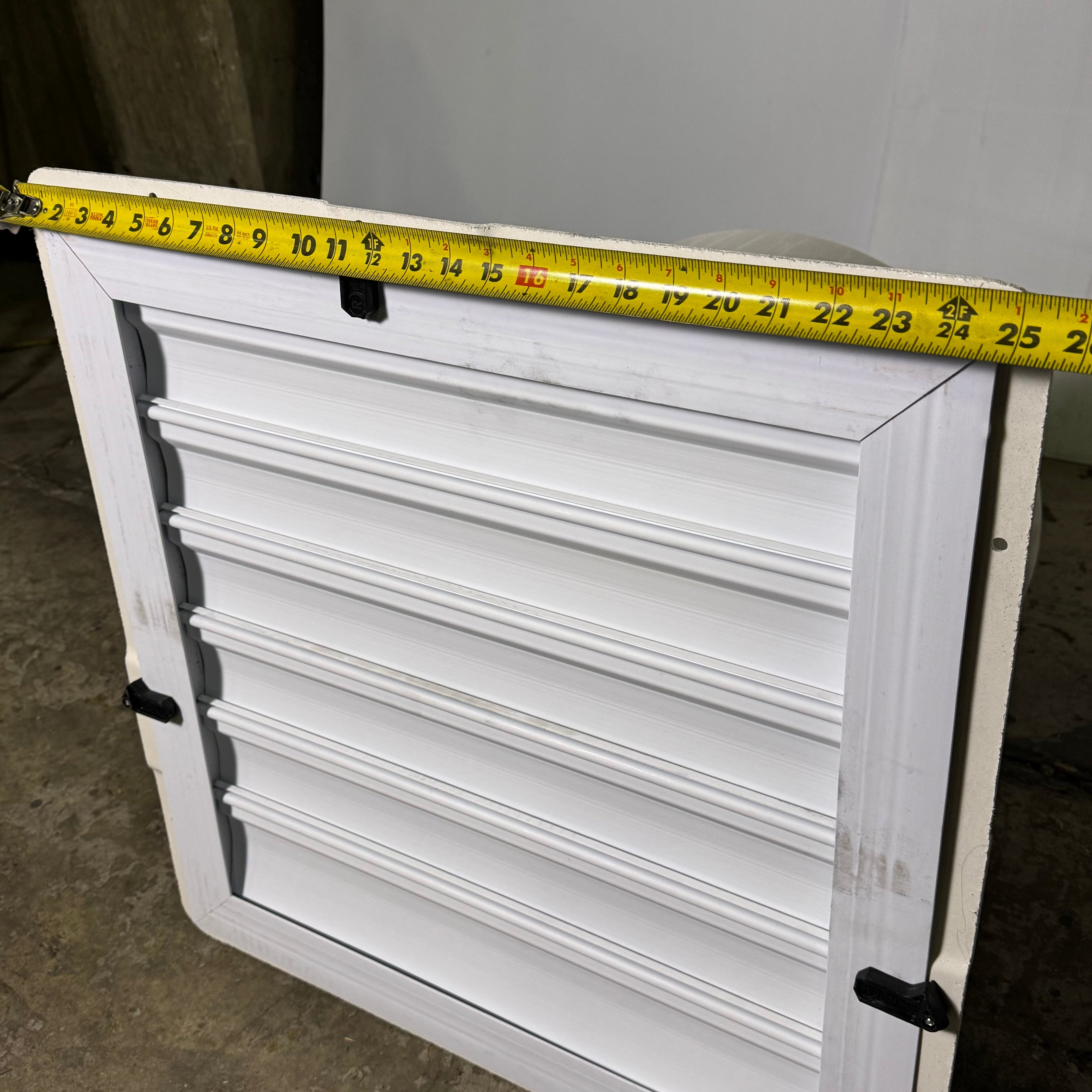 VORTEX Bathroom Vent Fan Fan Sz 25" x 25" x 19"L White (New Other)