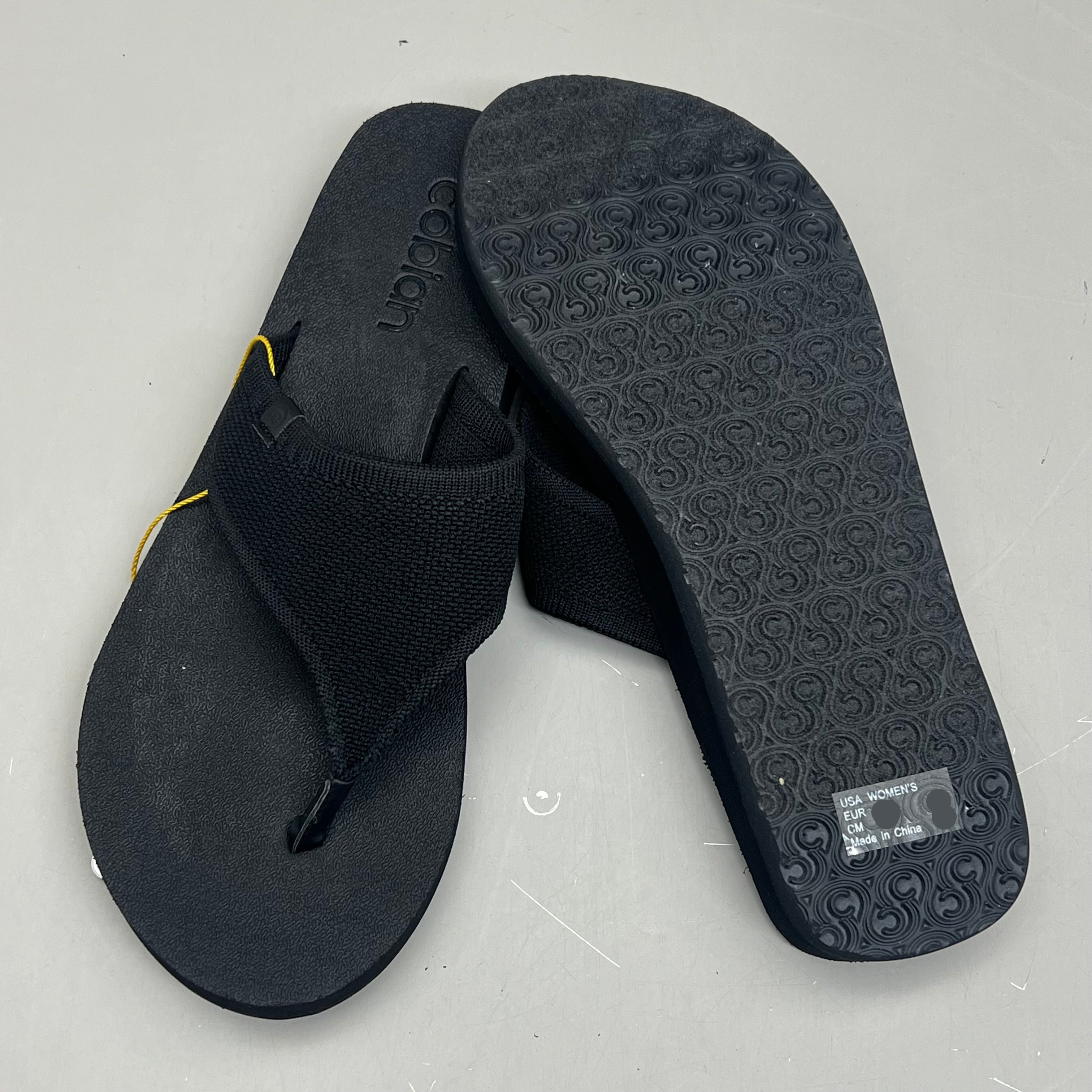 COBIAN Bermuda Bounce Sporty Style EVA Outsole Women's Sz 6 Black BEB24-001-06