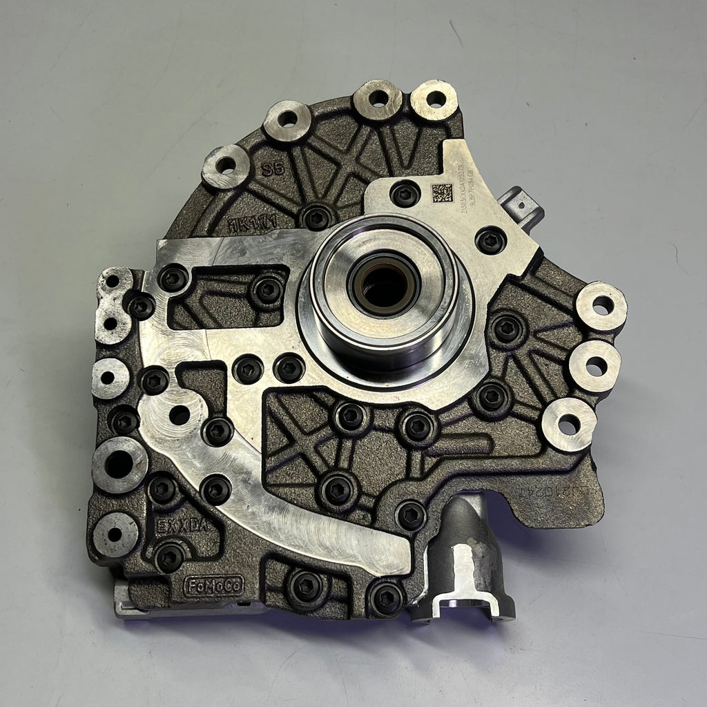 FORD GENUINE OEM Oil Pump Assembly 9L8Z 7A103J