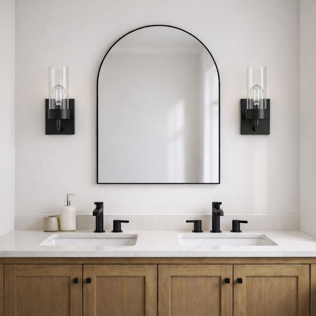 Zephyr - Single Light Sconce - Black / Clear