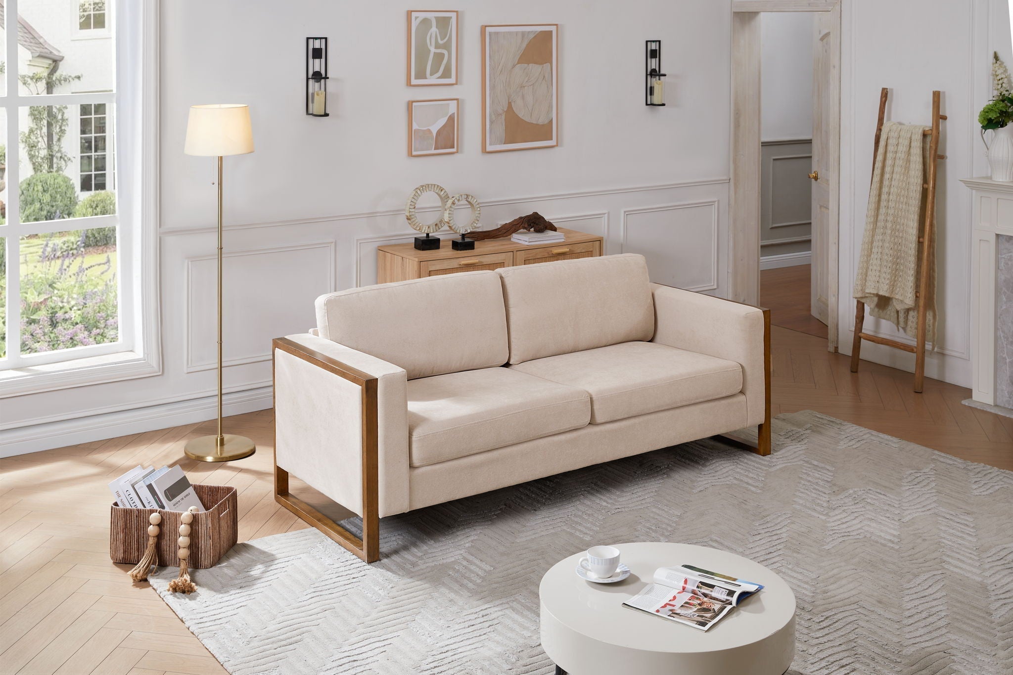 Modern 3-Seater Sofa With Solid Wood Legs