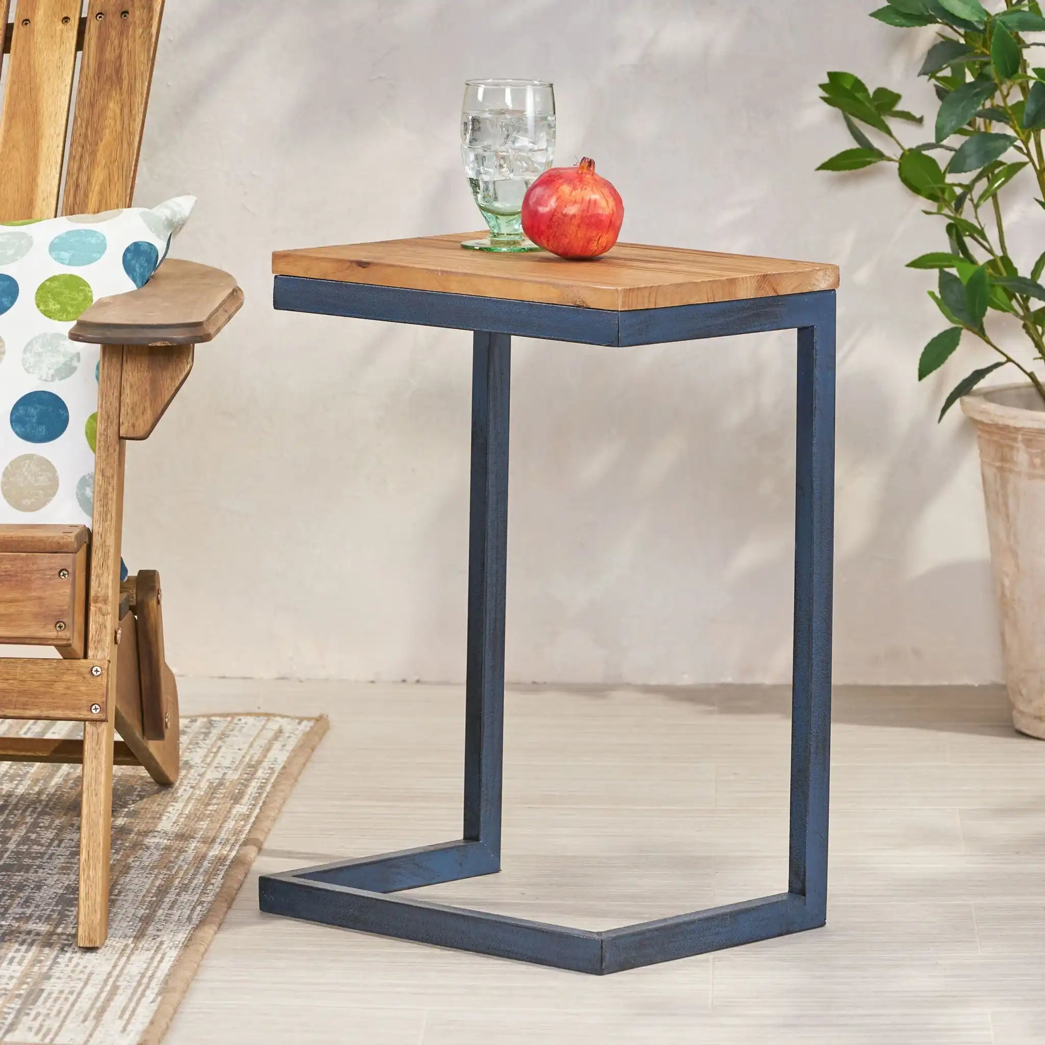 C Shaped End Table With Iron Base And Fir Wood Top
