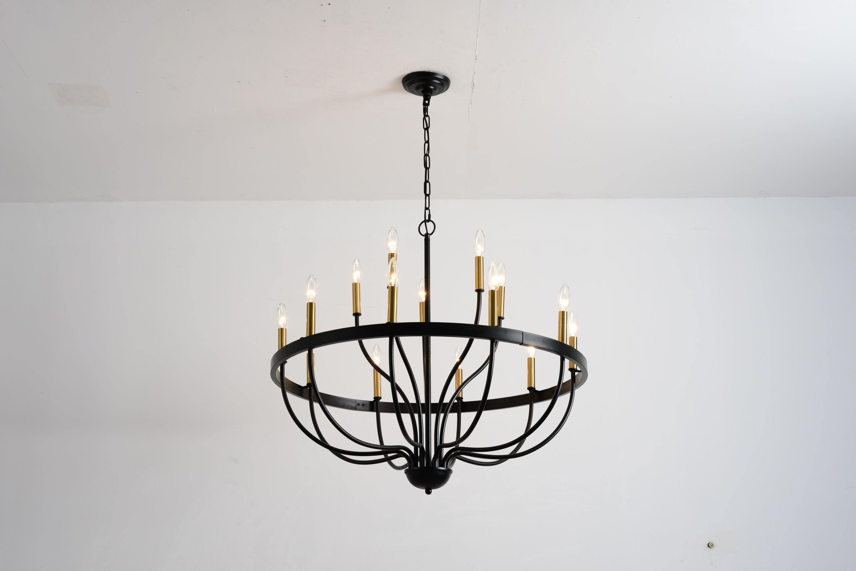 18-Light Industrial Iron Candle Chandelier