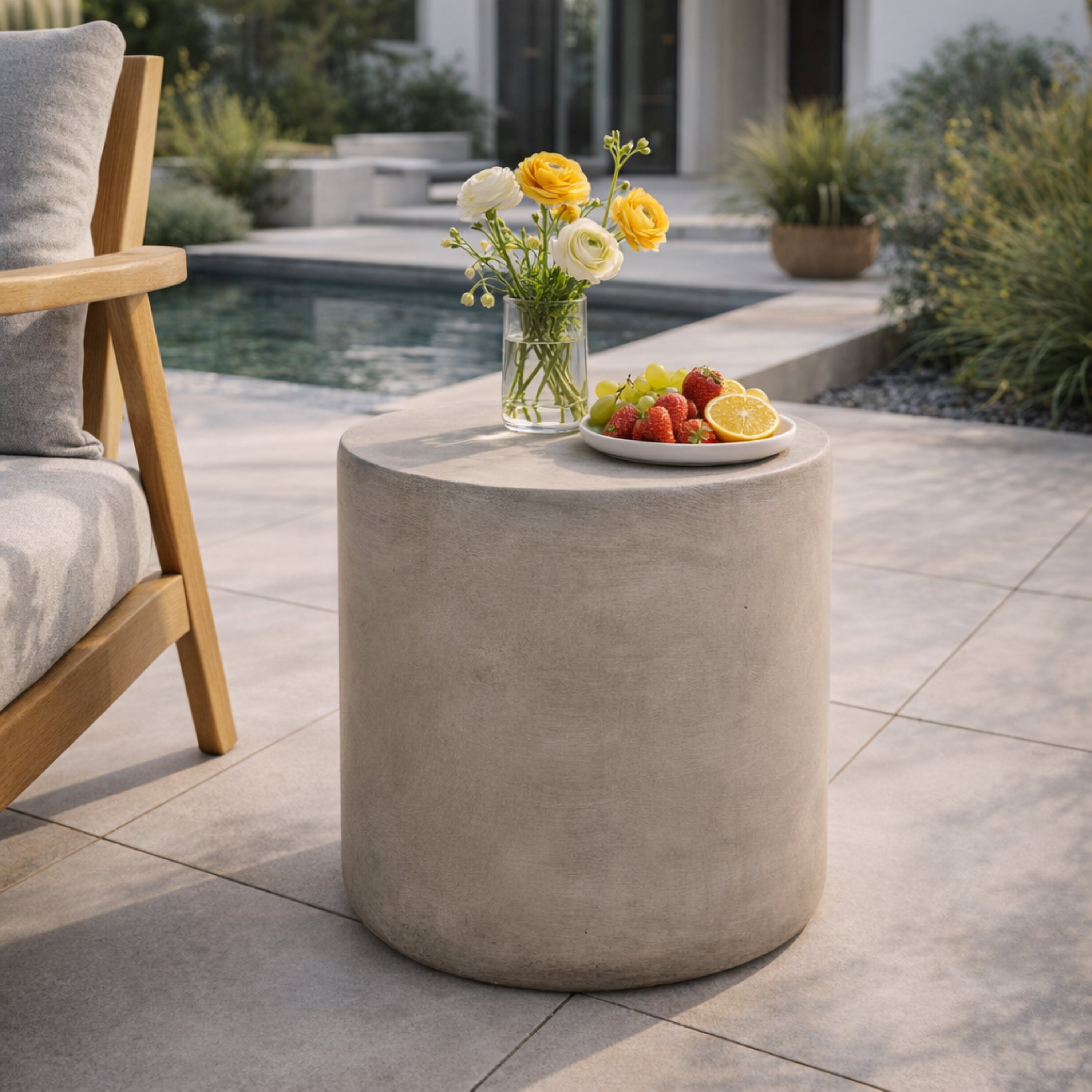 Outdoor Lightweight Concrete Side Table, Light Gray