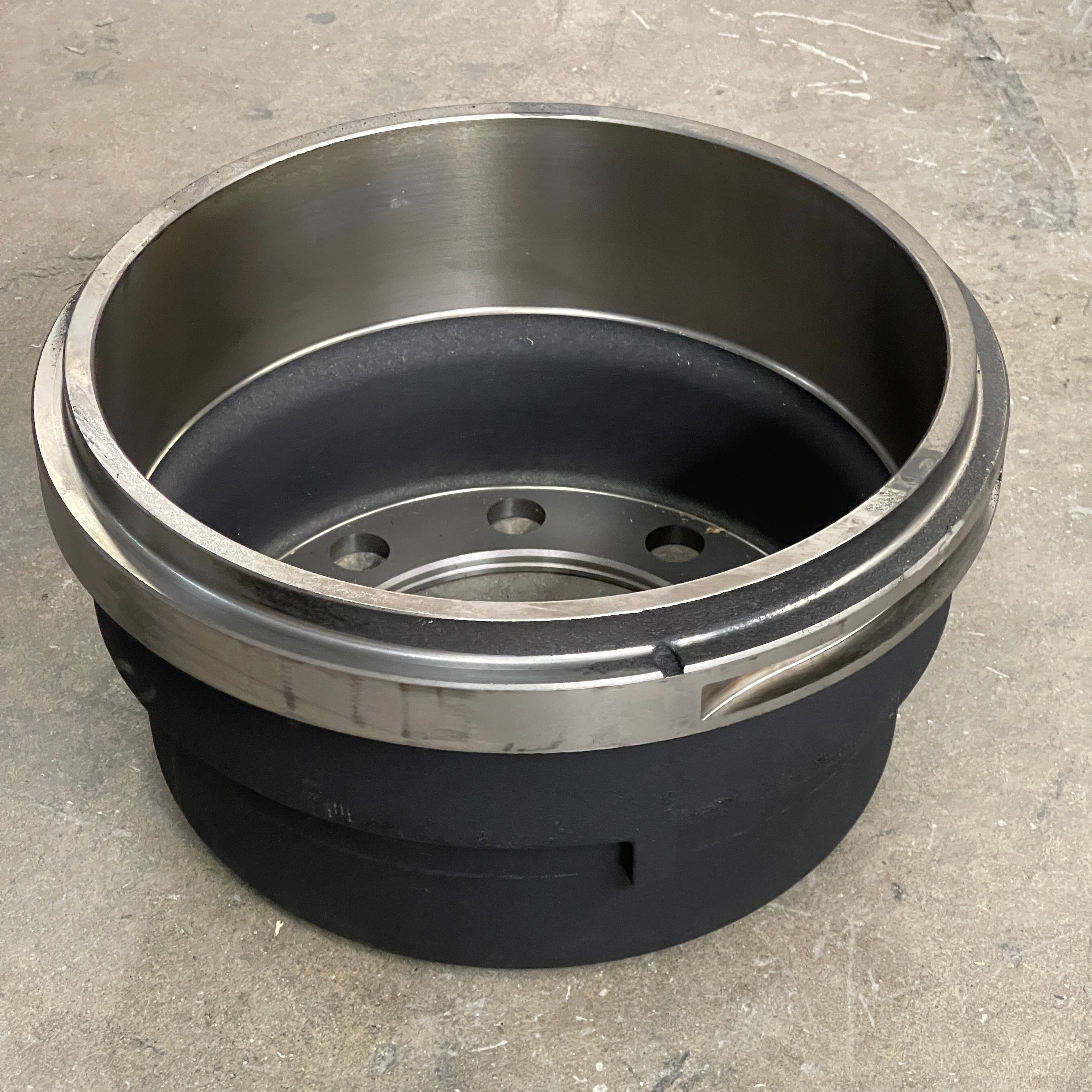 GUNITE Tru-Pilot Brake Drum, Cast Iron, Outboard, 15" x 4" 9003800X NEW