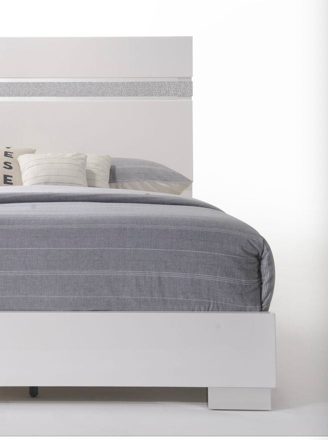 Naima Elegance Bed