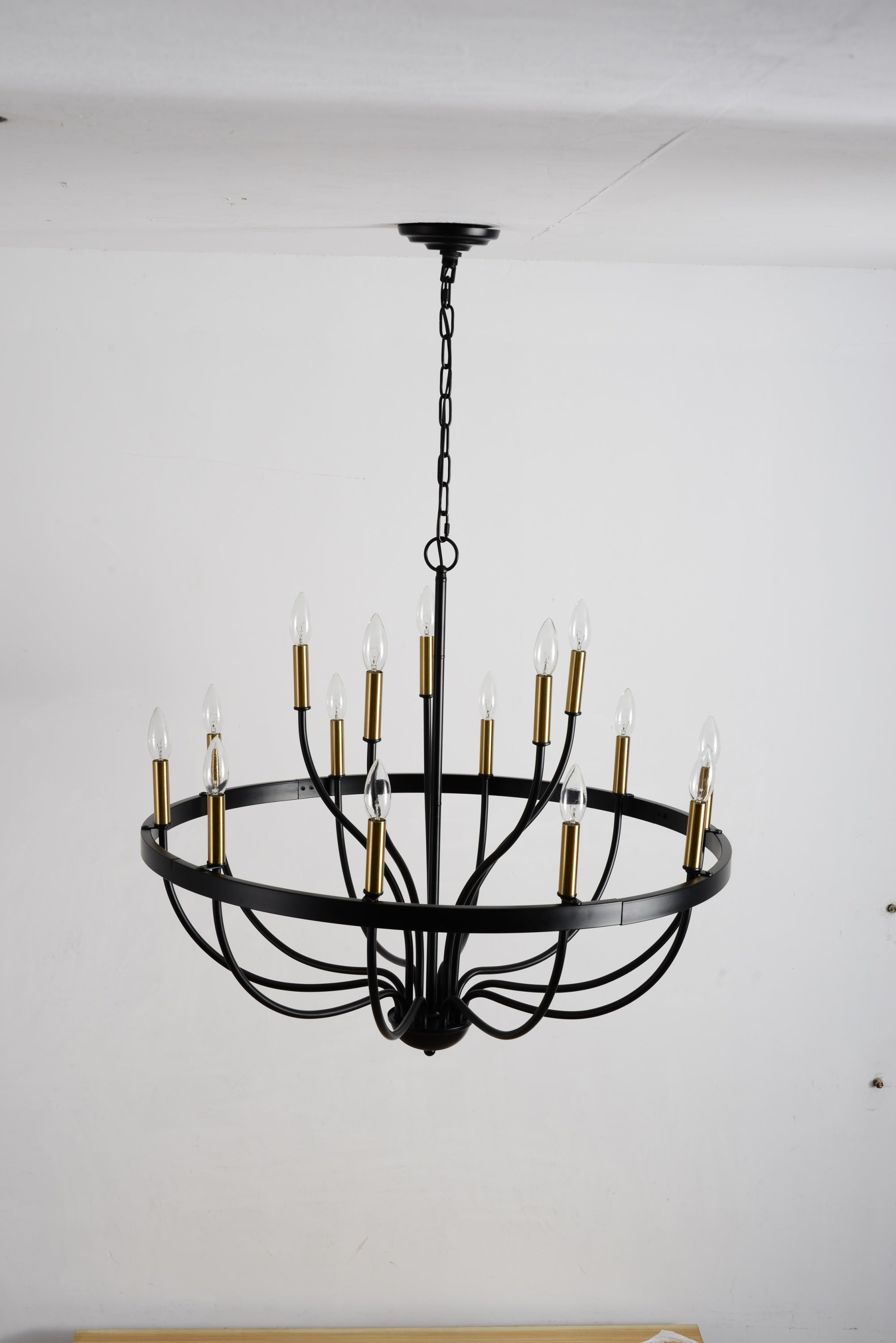 18-Light Industrial Iron Candle Chandelier