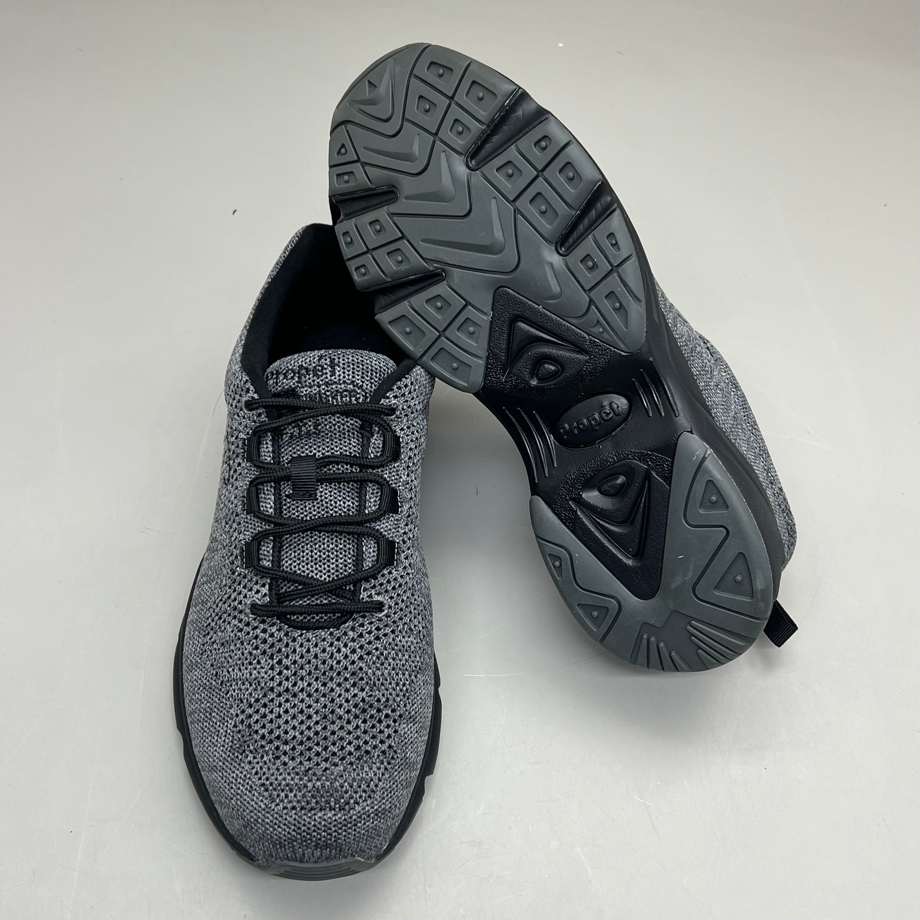 PROPET Stability Fly Sneaker Men's Sz 10 X(3E) Dark Grey/Light Grey MAA032M