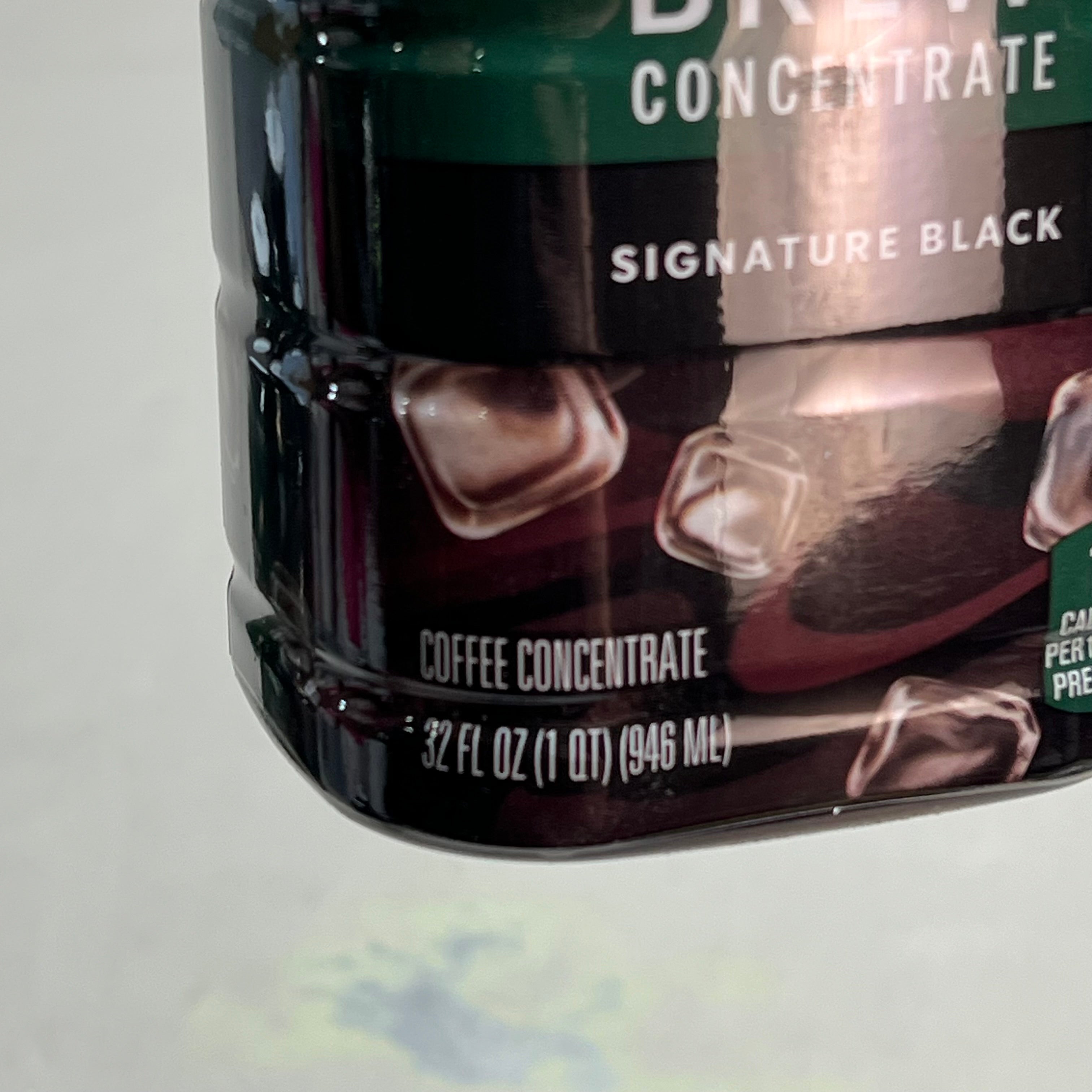 STARBUCKS (6 PACK) Cold Brew Concentrate Signature Black 32 fl oz BB 01/26