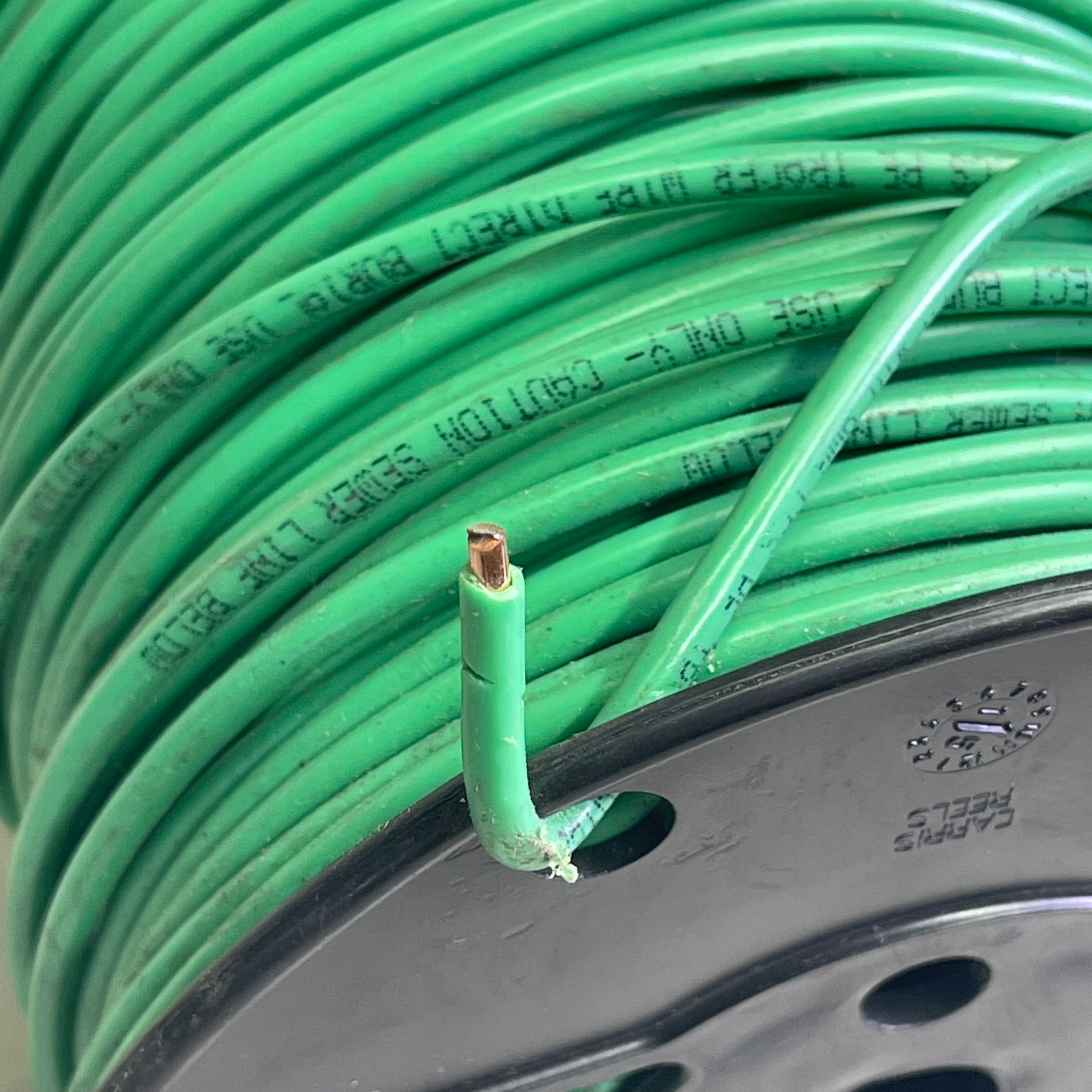 KRIS-TECH CCS High Strength Copper Tracer Wire 500 ft Green CCS SR PE-30