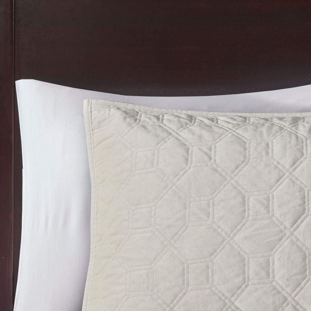3 Piece Velvet Quilt Set Ivory King/Cal King