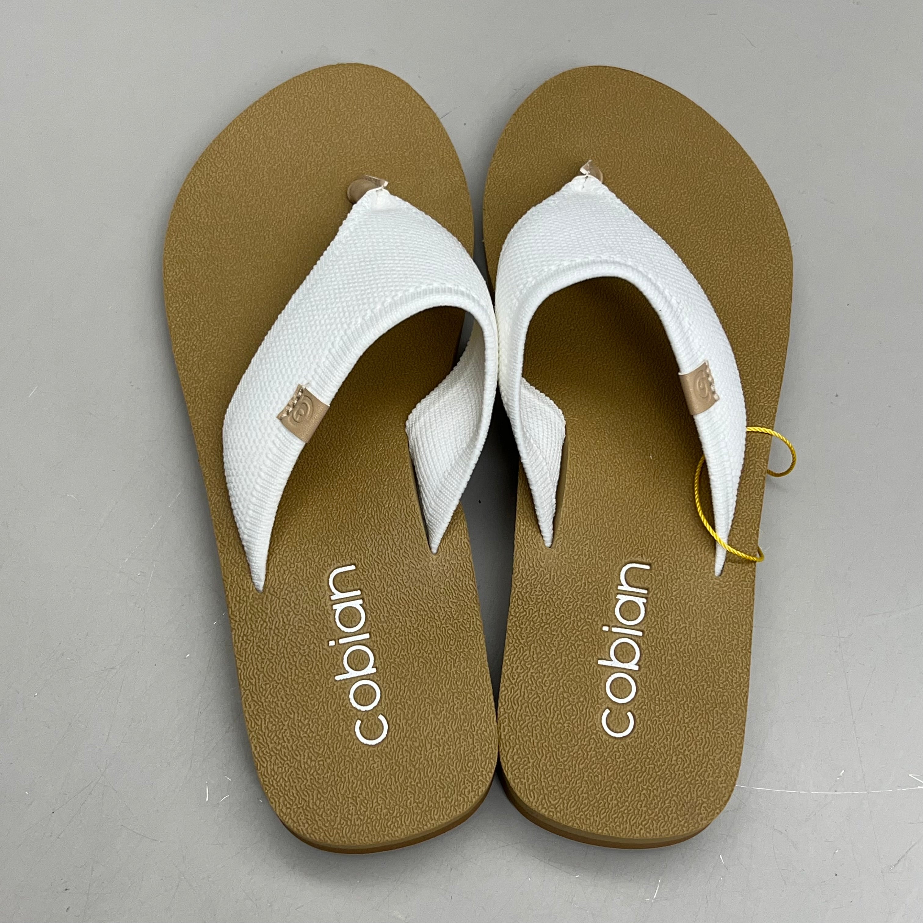 COBIAN Bermuda Bounce Mesh Strap Women's Sz 7 EU 37  Cream BEB24-110-7