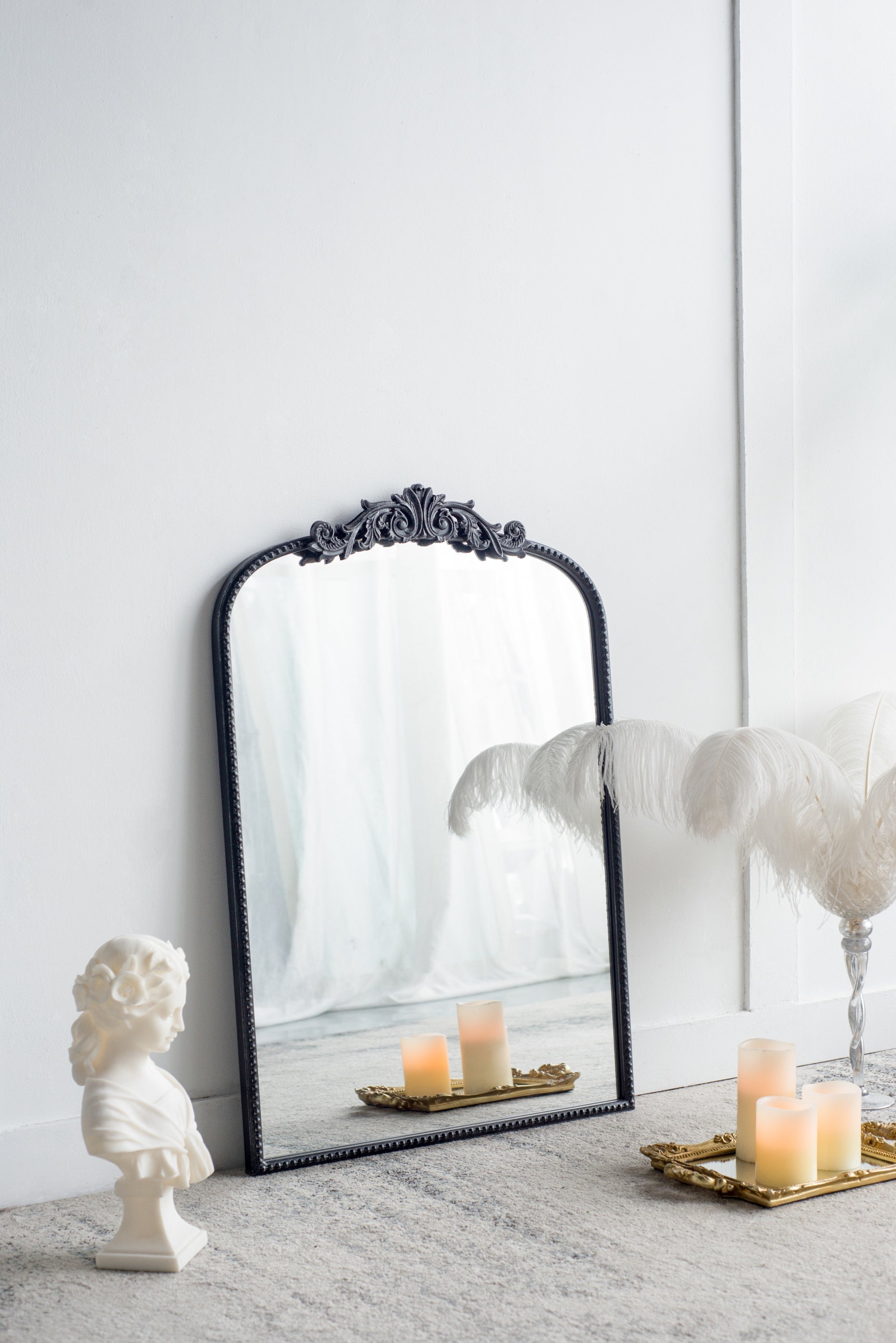 The Baroque Ébonisé™ Grand Wall Mirror