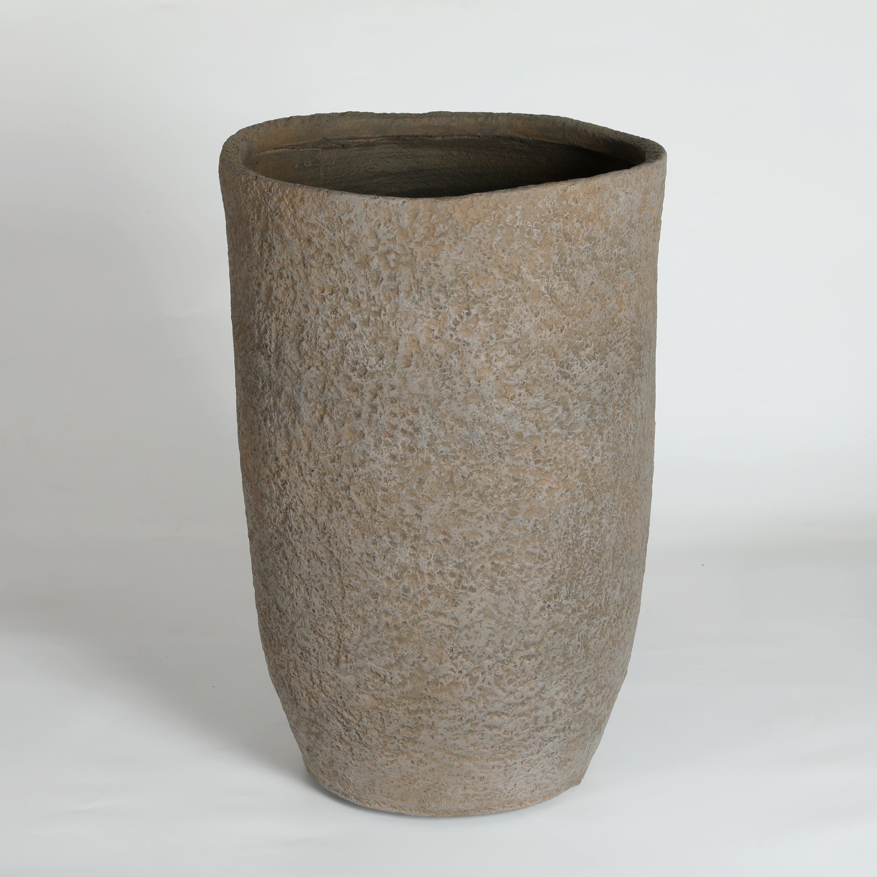 Round Concrete Planter Set of 2, Large Indoor & Outdoor Planter Pots