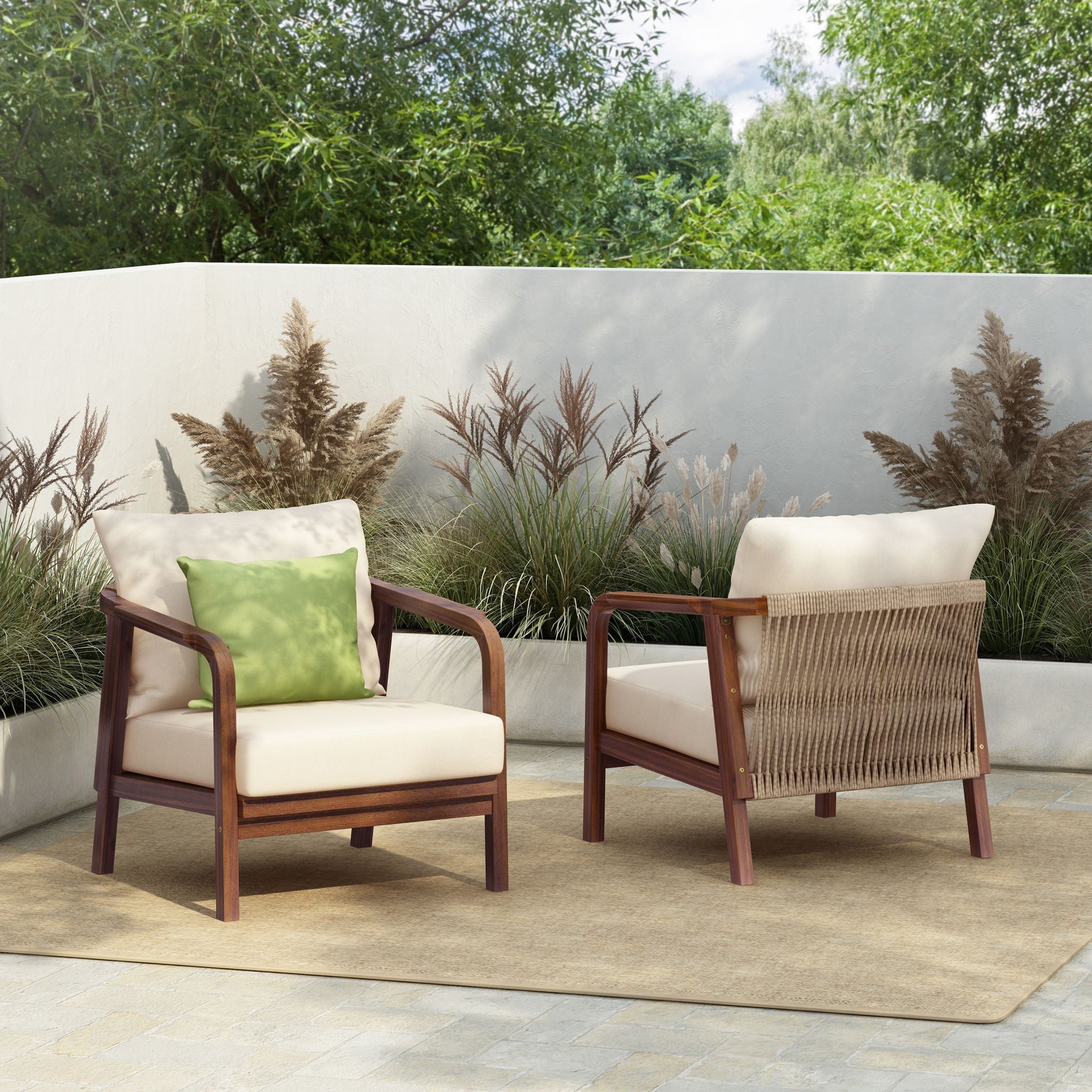 Outdoor Lounge Chair With Woven Backrest and Solid Wood Frame