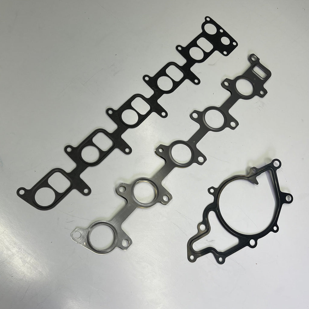 MAHLE Original Full Gasket Set For Dodge & Freightliner Made In USA 95-3614