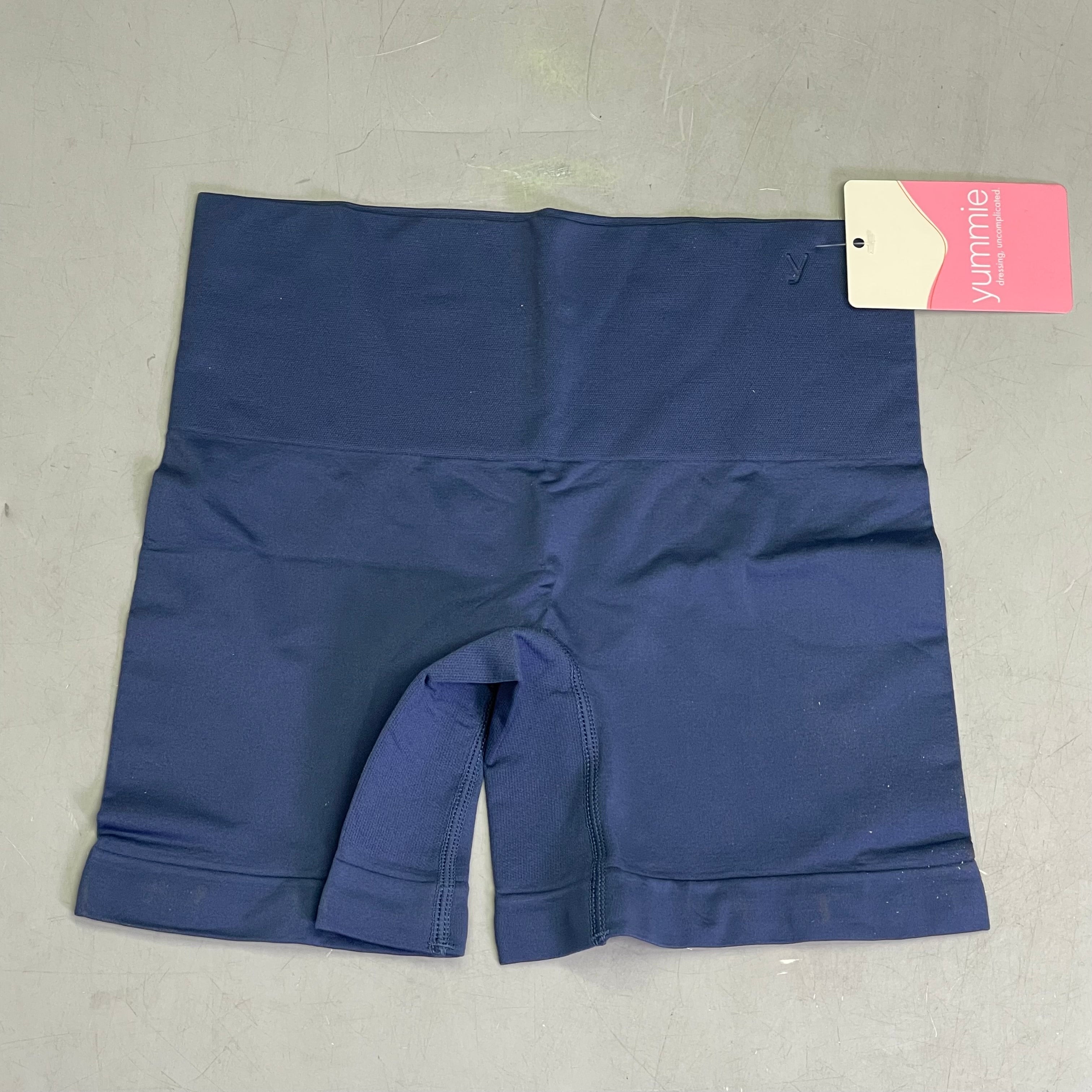 YUMMIE Seamless Shaping Shorties Medium/Large Blue YT5-159
