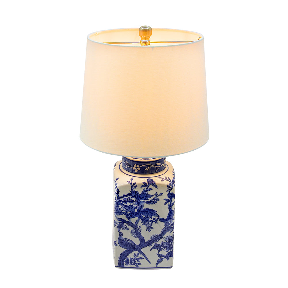 13x25' Blue and White Ceramic Vase Lamp
