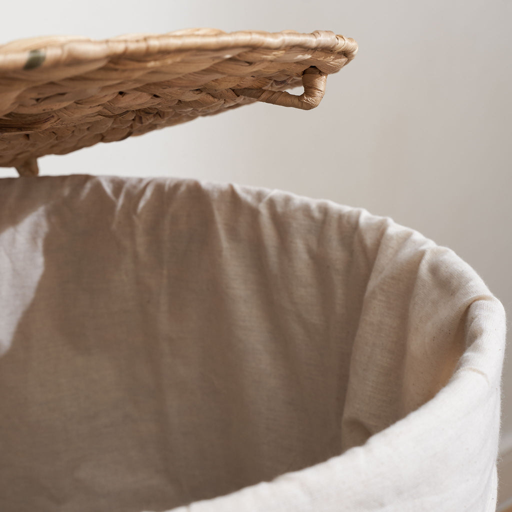 Round Tall Water Hyacinth Woven Wicker Laundry Hamper With Lid - For Clothes, Toys And Book Storage With Removable Liner - 15" X 15" X 20" - Natural Brown