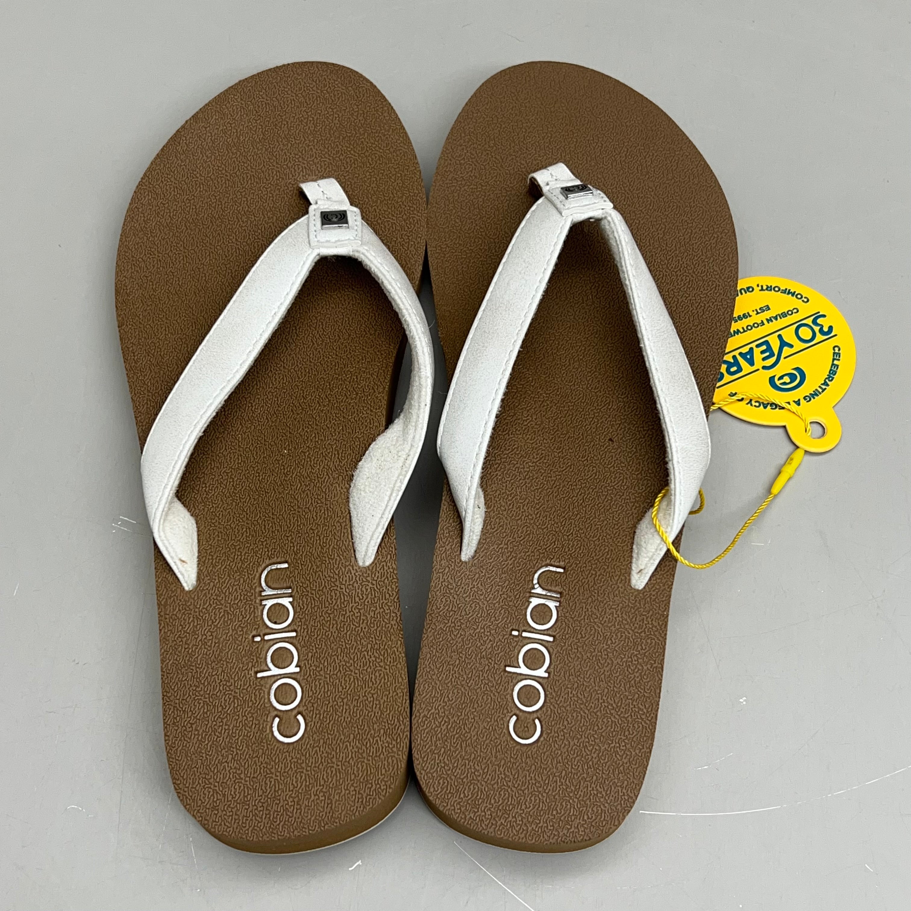 COBIAN Skinny Bounce Comfortable Synthetic Strap Women's Sz 6 White SKI25-110-06