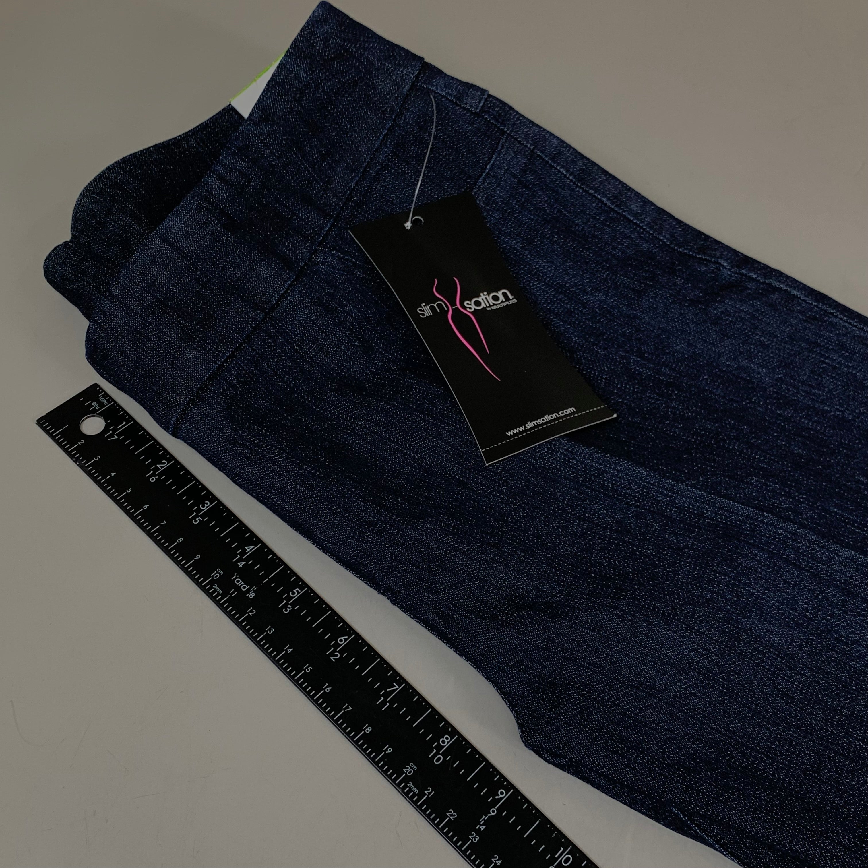 MULTIPLES Narrow Leg Pant Petite Women's Sz 4  Denim M2604P