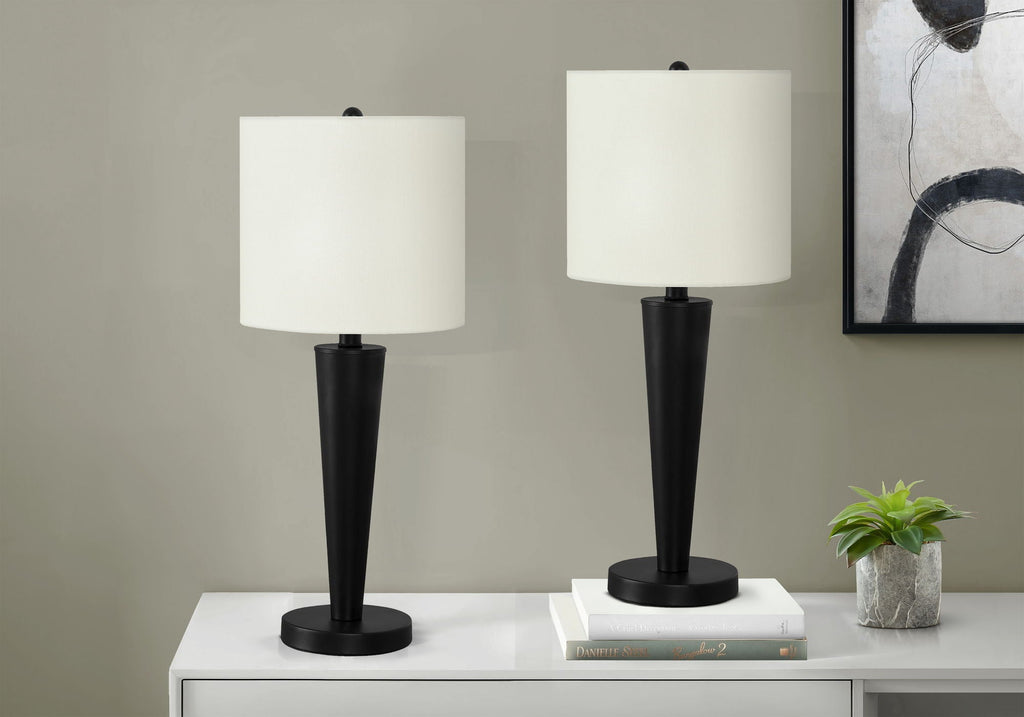 Contemporary Table Lamp Set of 2 with USB Port