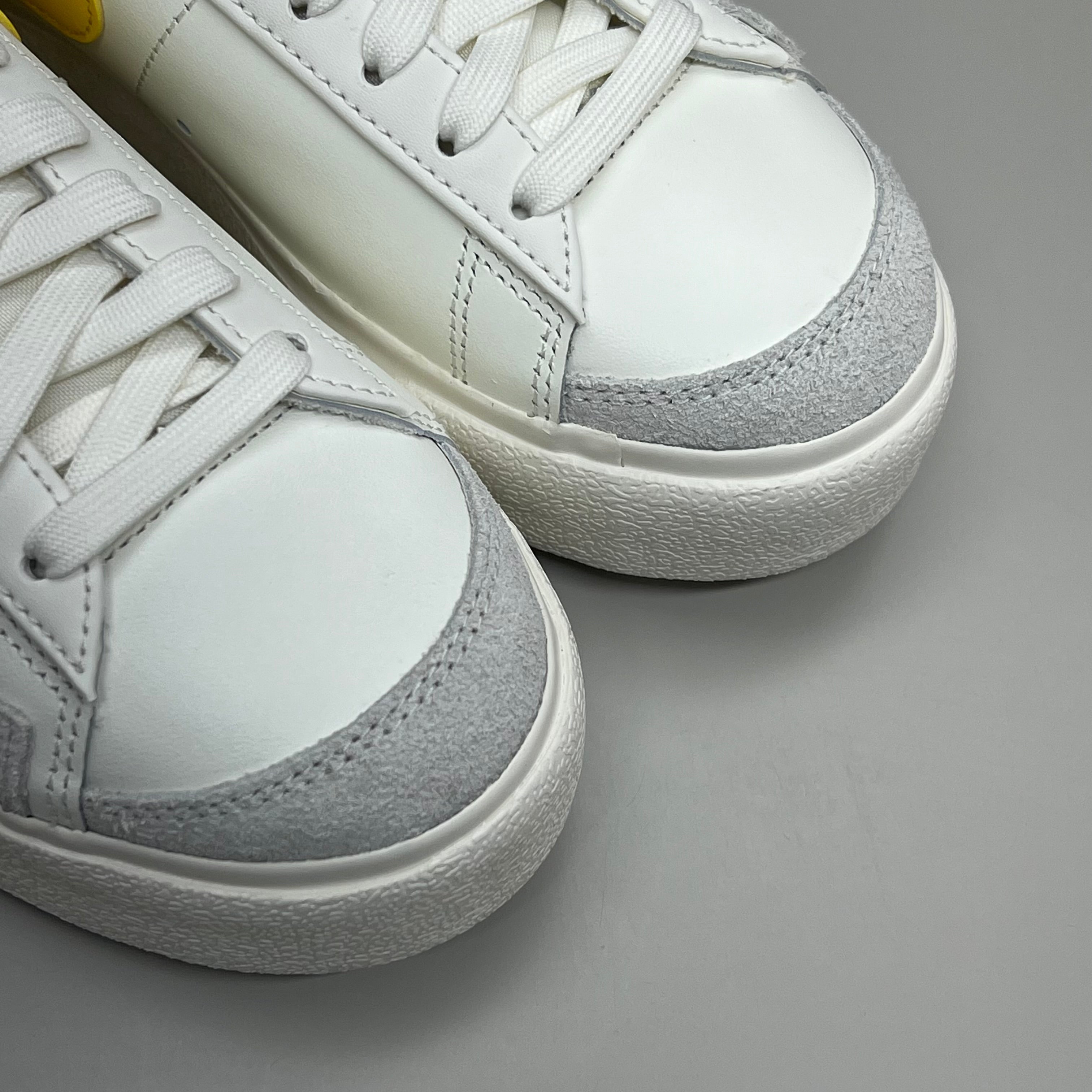 NIKE Shoes Blazer Low Cut Platform Sneaker Sz Women's 6.5 Men's 5 Yellow/Grey/White