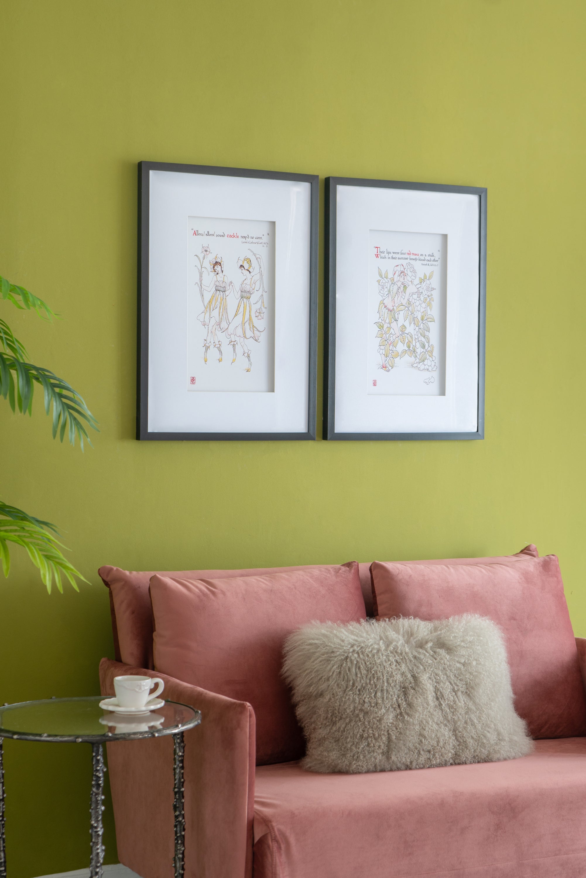 Set of 2 Wall Arts with Black Frames