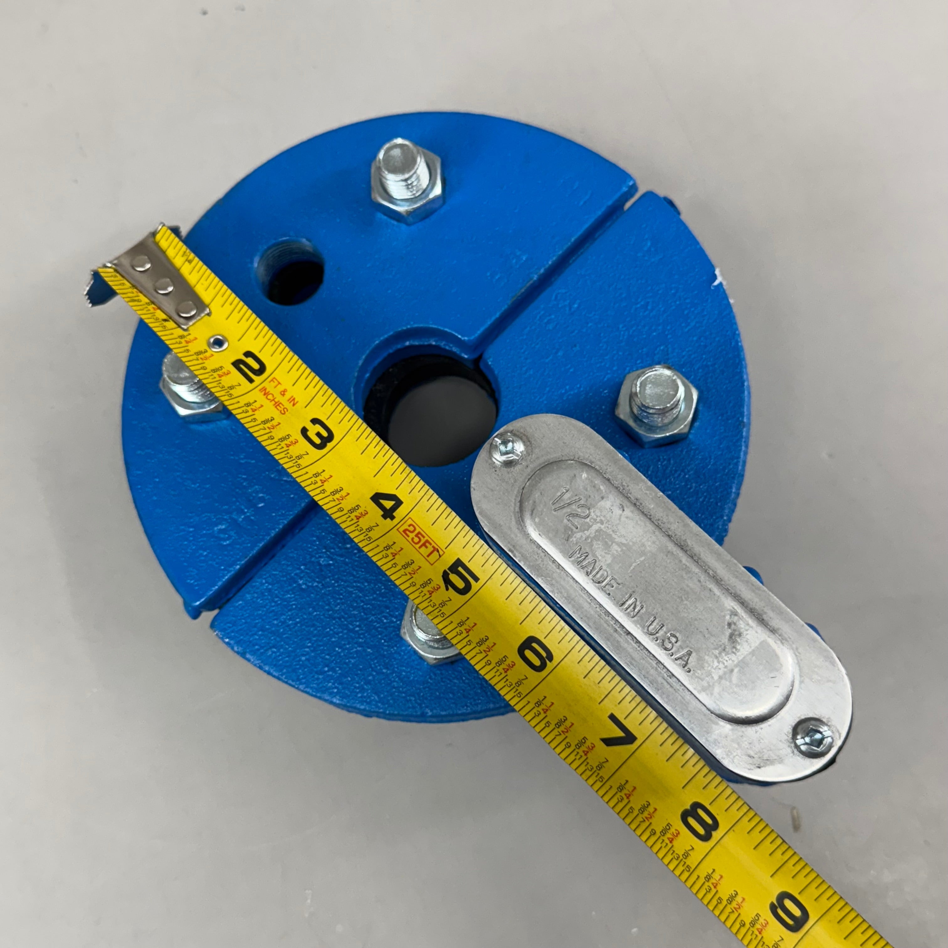 CAMPBELL  Cast Iron Well Cap/ Well Seal  6"x1-1/4" Blue SH6X1 1/4