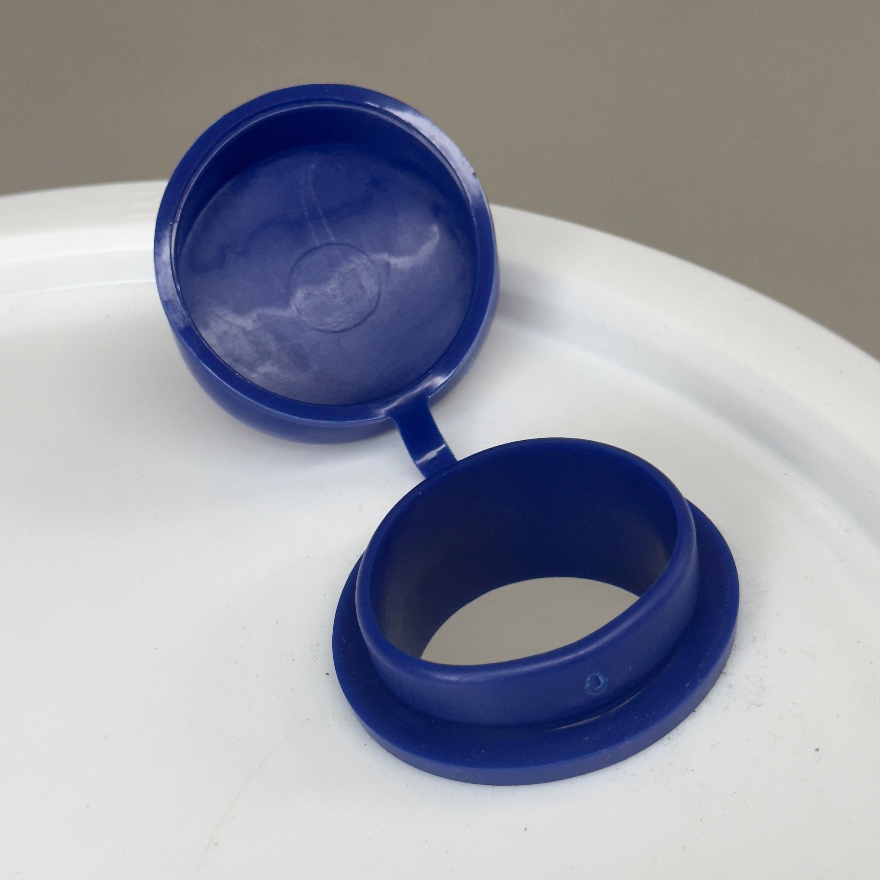 DENTAL CITY Complete or Refill 3 1/2 Gallon Plaster Trap 11.5" x 12" White