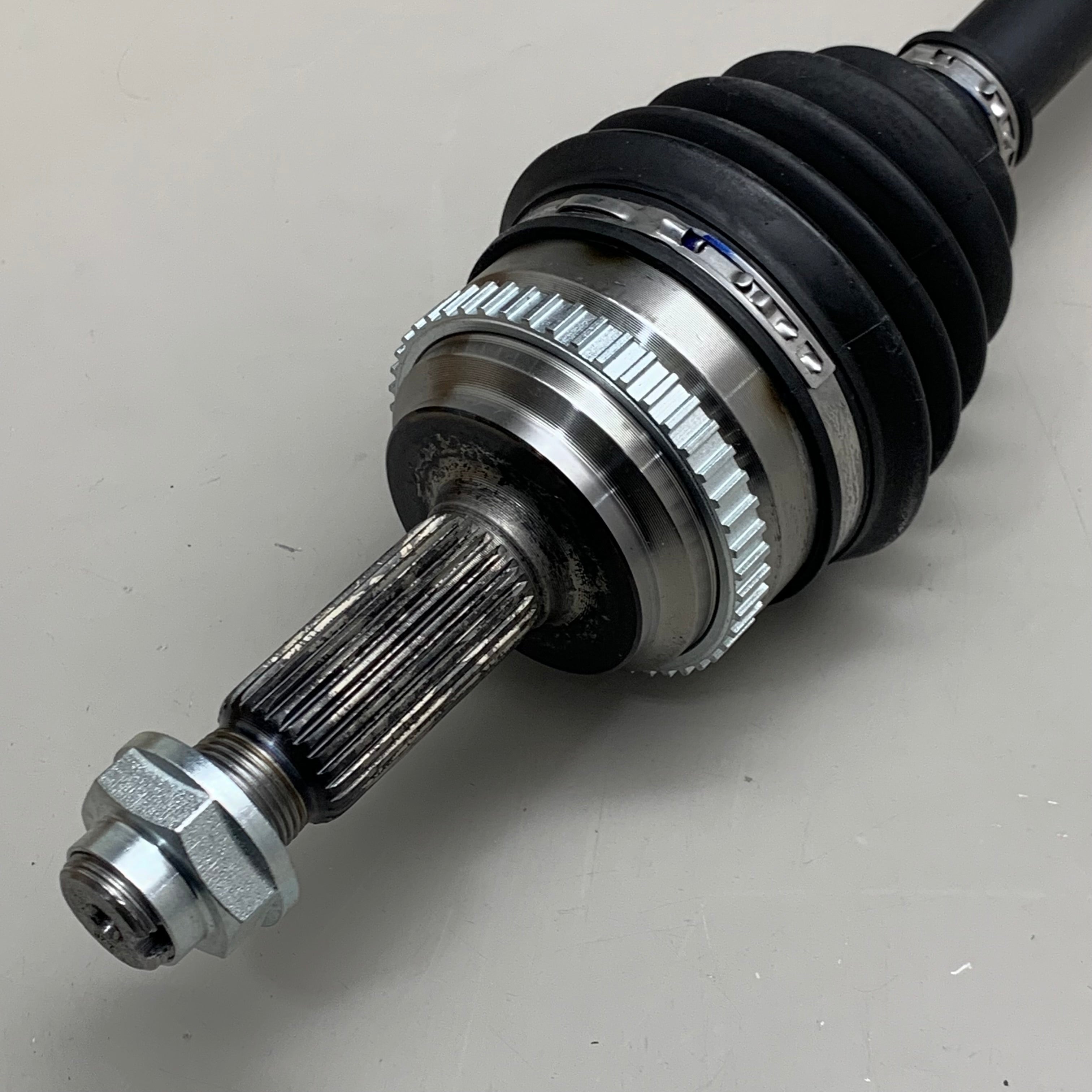 NAPA CV Drive Axle Grooved 20 Spline 25.47" for Pontiac & Toyota 94-4029