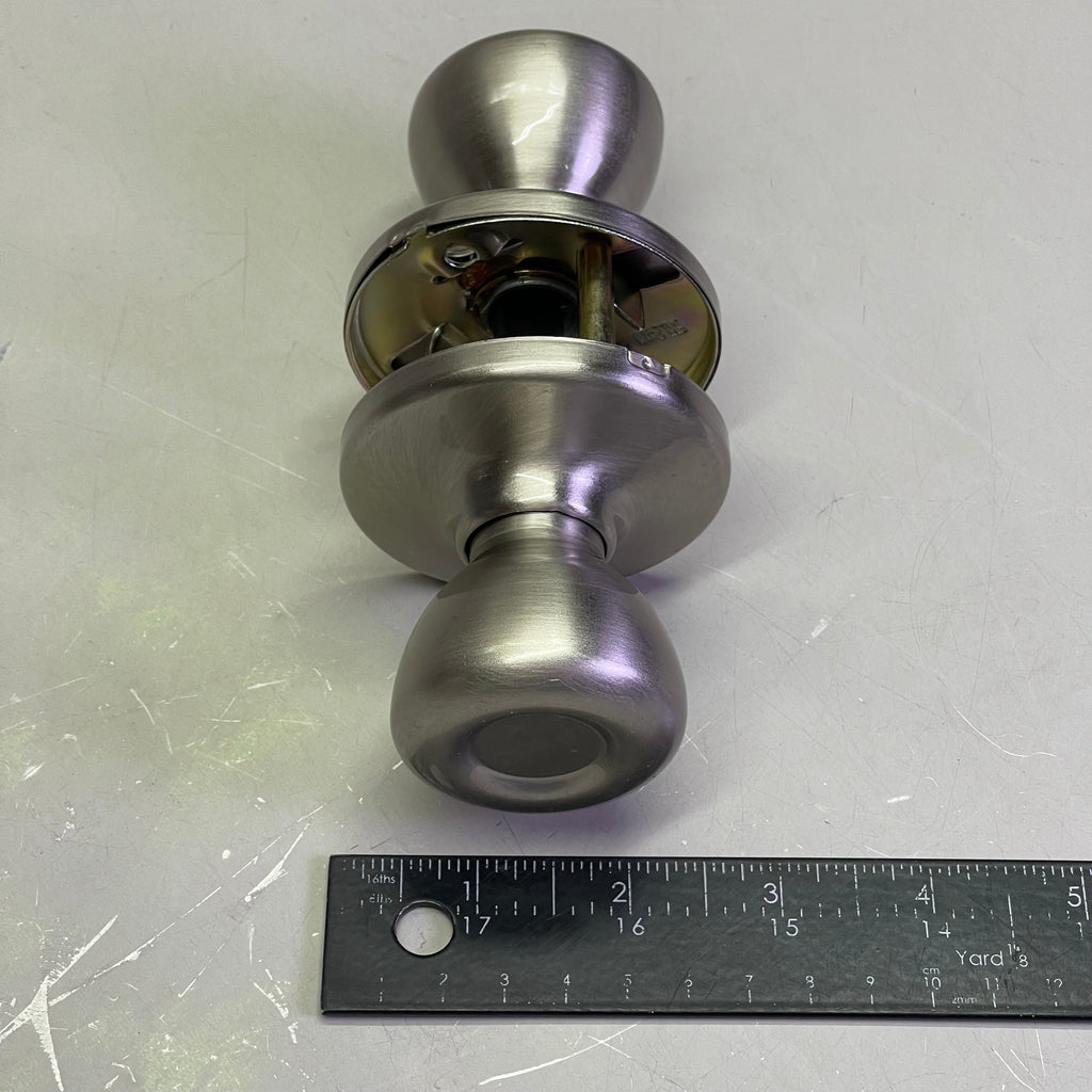 KWIKSET Hall & Closet Tylo Passage Door Knob Satin Nickel 92001-508