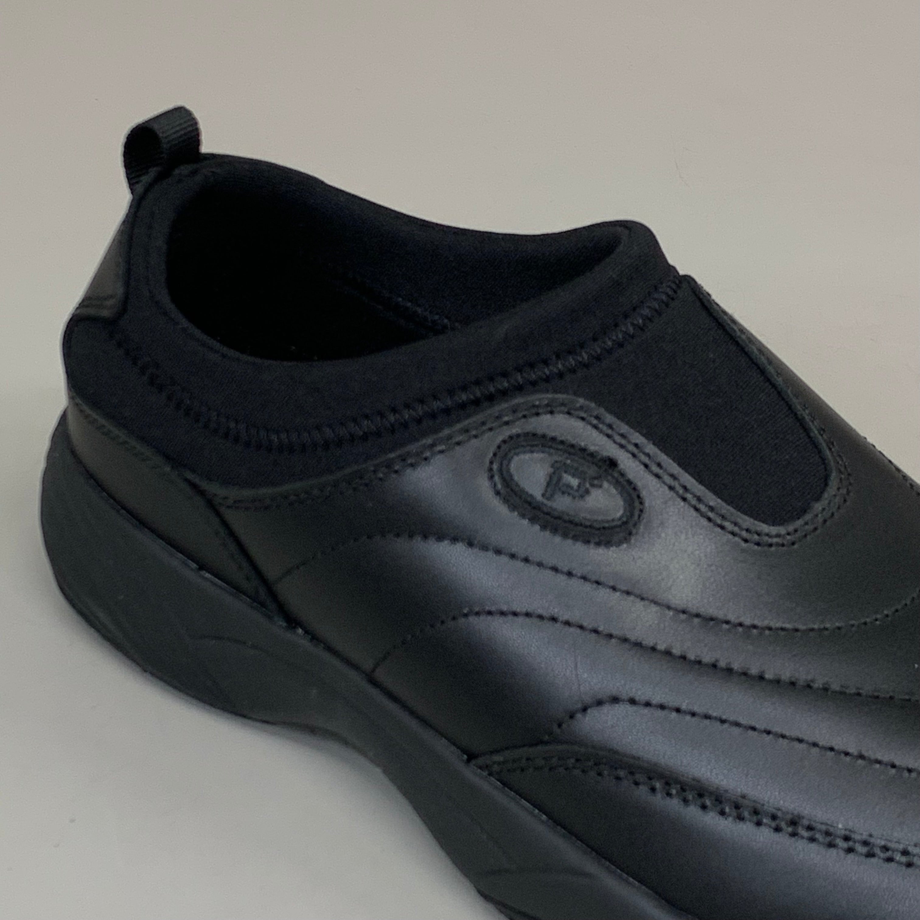 PROPET Wash & Wear Slip-On II Shoes X(2E) Women's SZ 11 SR Black W3851SBLX-11