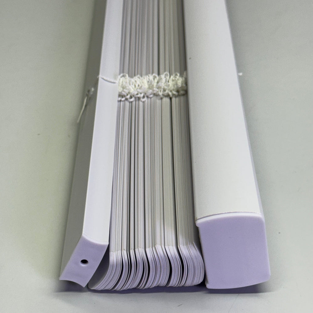 LOTUS & WINDOWARE 1" Vinyl Blind Cordless 35" x 84" White MLX3584WH