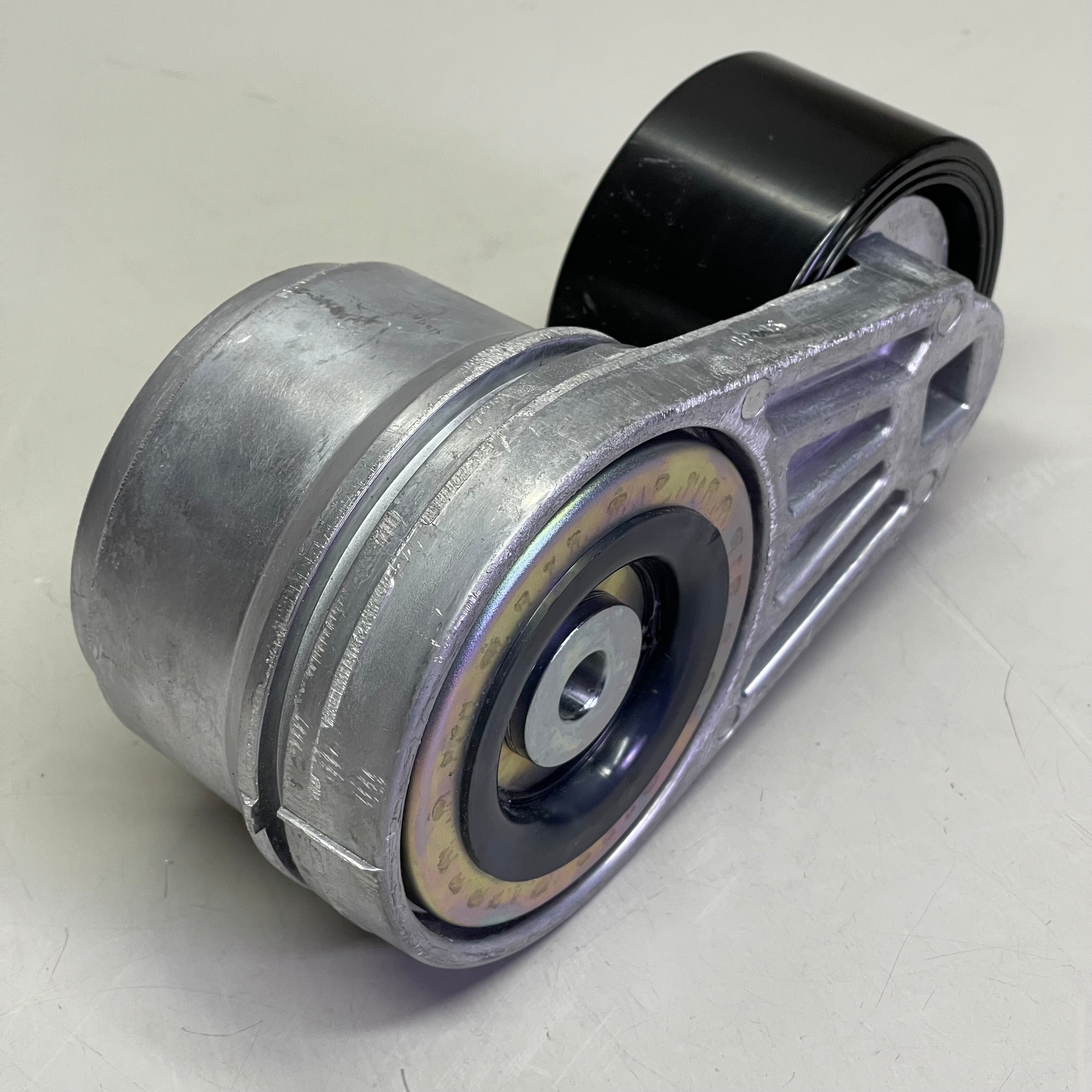 GATES FleetRunner Heavy-Duty Drive Belt Tensioner Steel & Black (MISSING BOLT) 38506