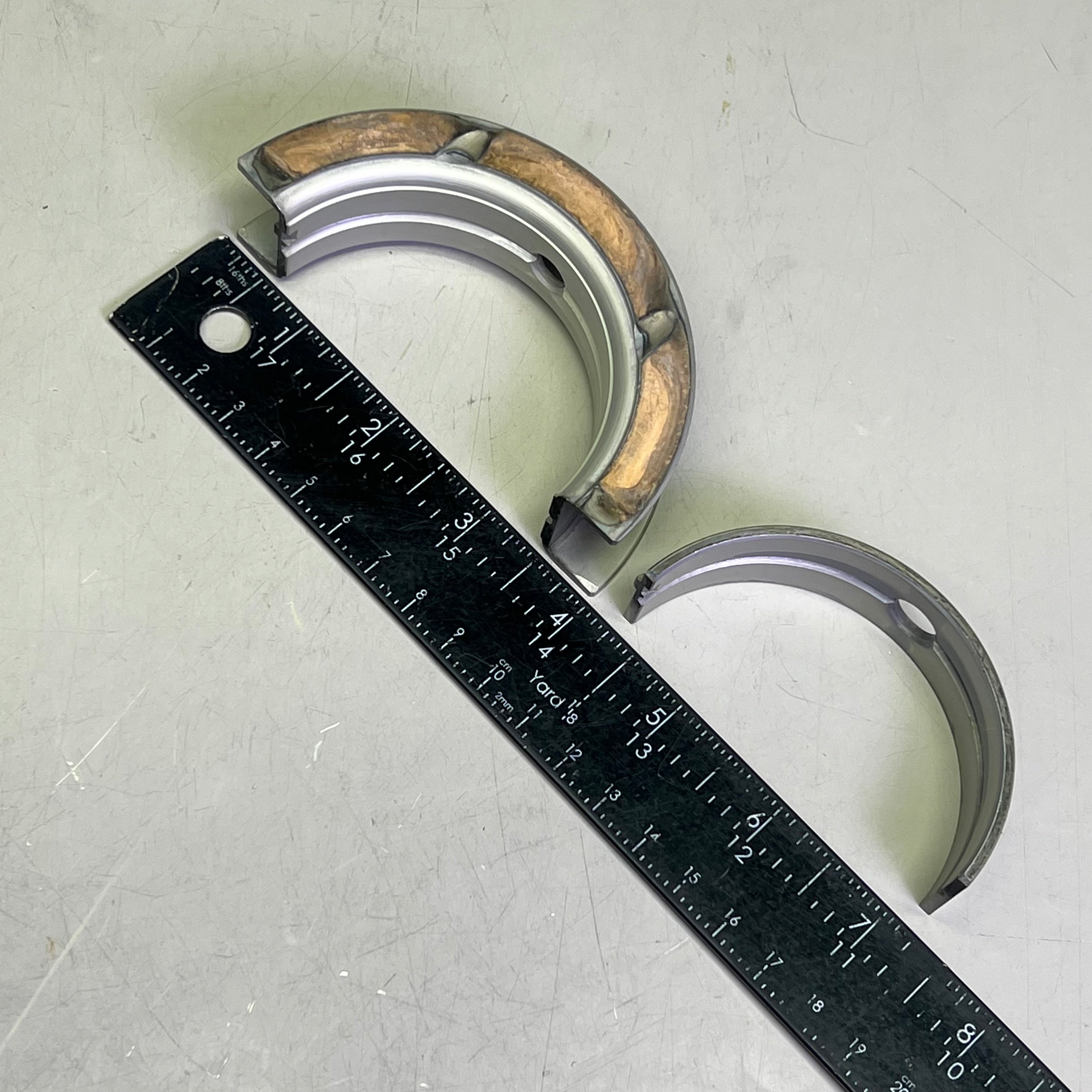 MAHLE Clevite Made In USA P-Series Main Bearing Set For Ford MS-863P-10