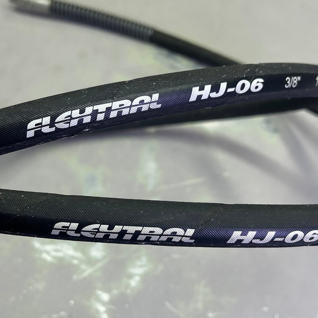 FLEXTRAL Hydraulic Jack Hose 10,000 PSI WP - 20,000 PSI BP 3/8" x 8' Black HJ-06