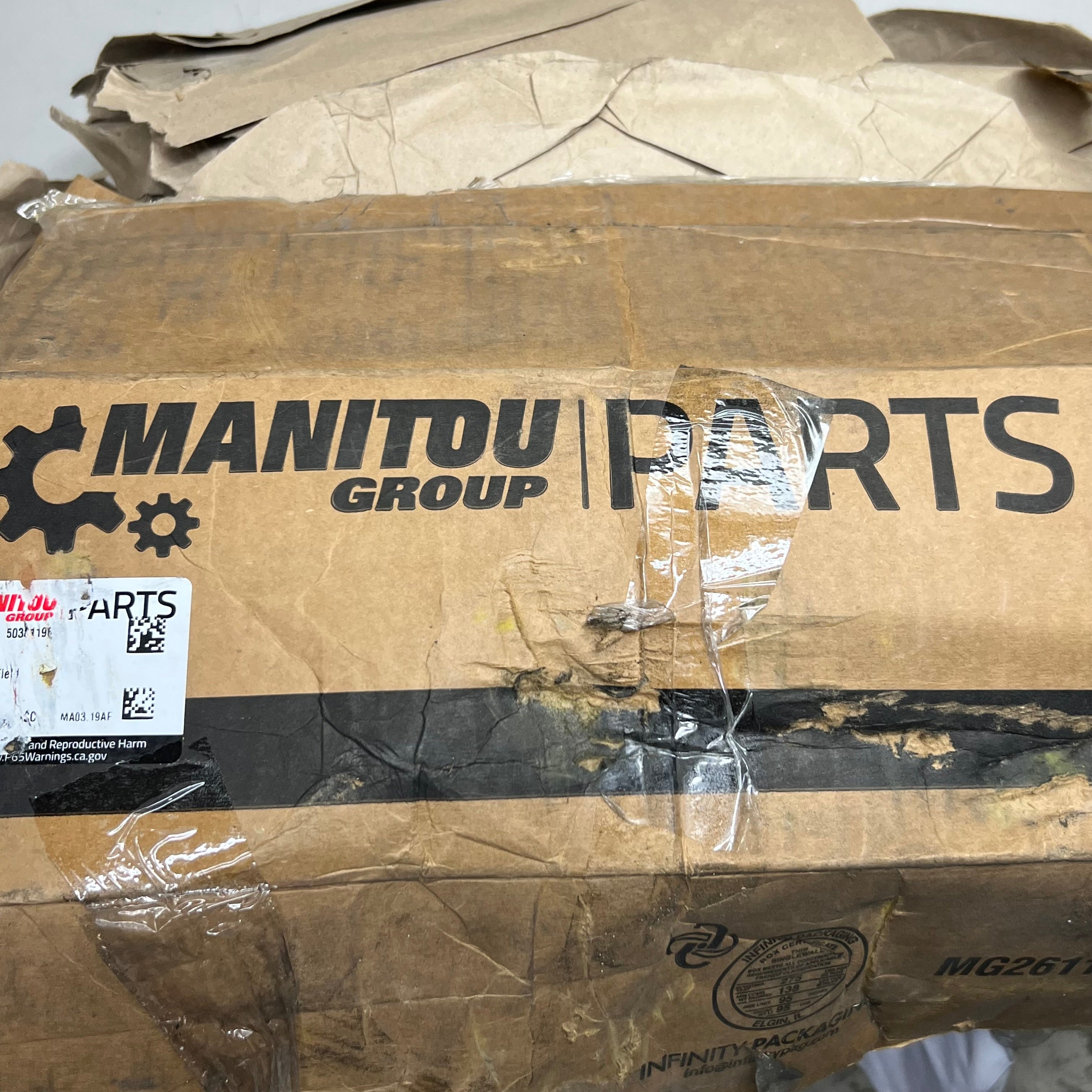 MANITOU GROUP Lifting Hook W/ Kit Sz 22.5" L x 10" W, Yellow 50381196