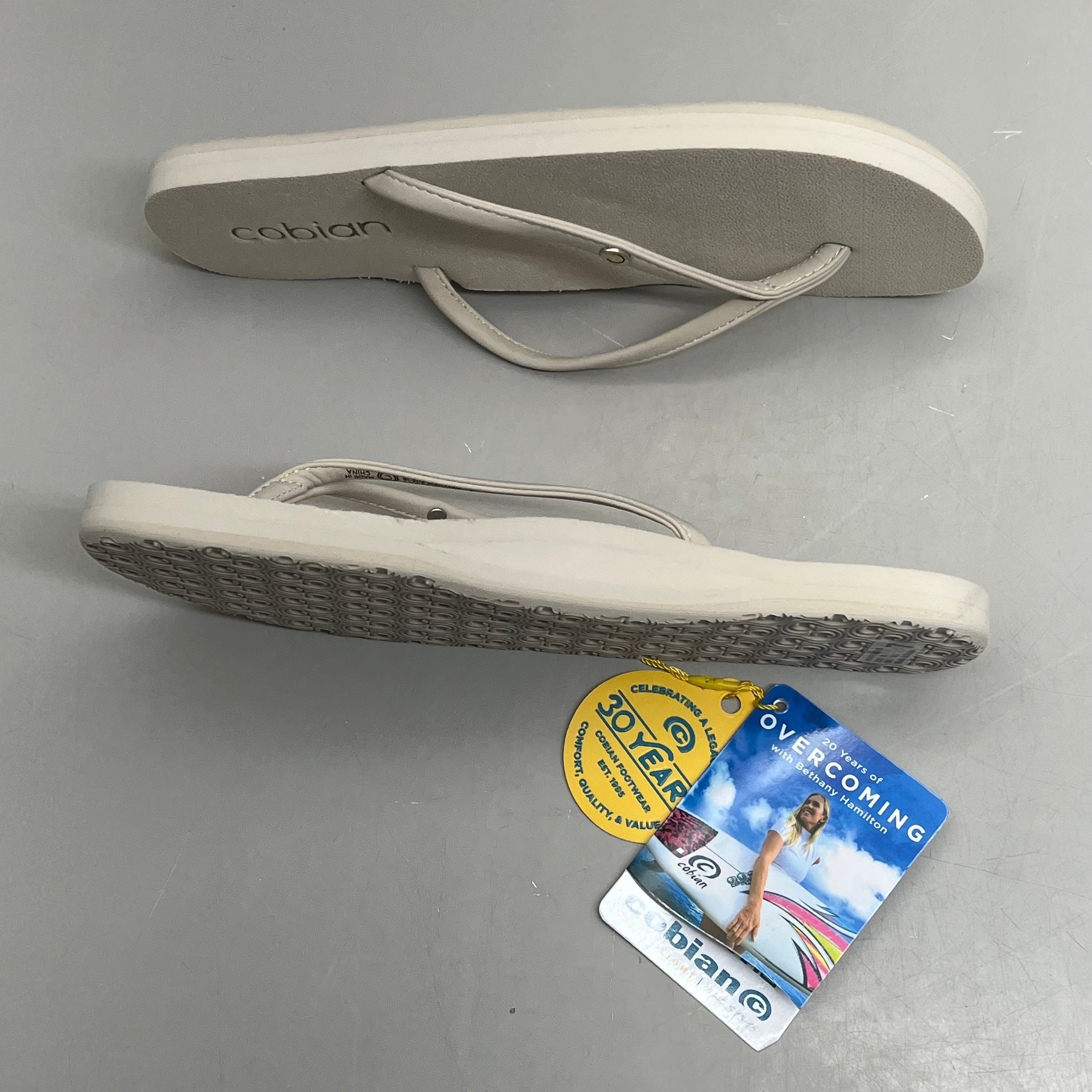 COBIAN Nia's Bounce Synthetic Leather Sandals Women's Sz 7, EU 37 Cream NIA25-110-7