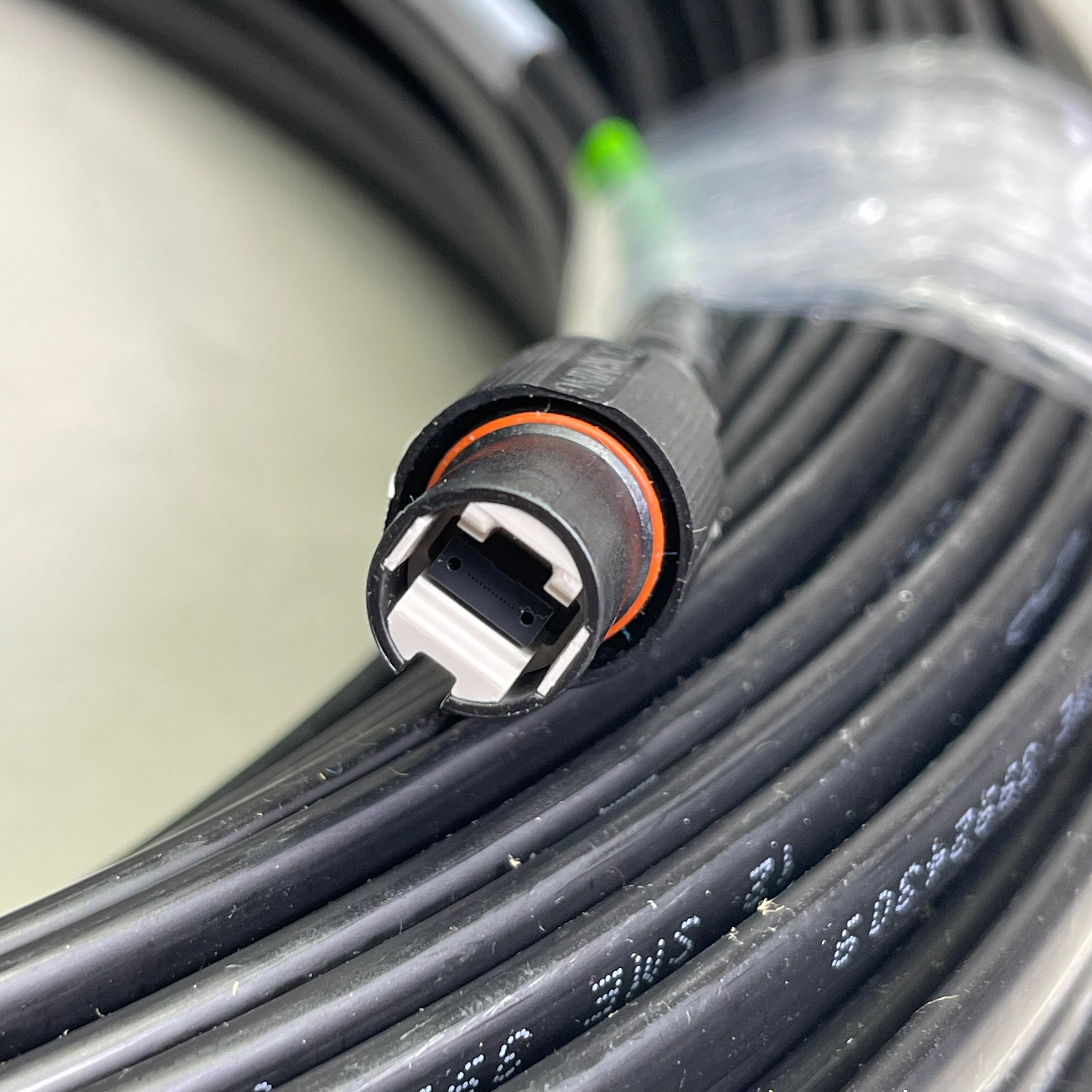 CORNING Fiber Optic Cable 12F FDRP CON2RMTA/XXX 500ft 00M112EB4D1E500F-P