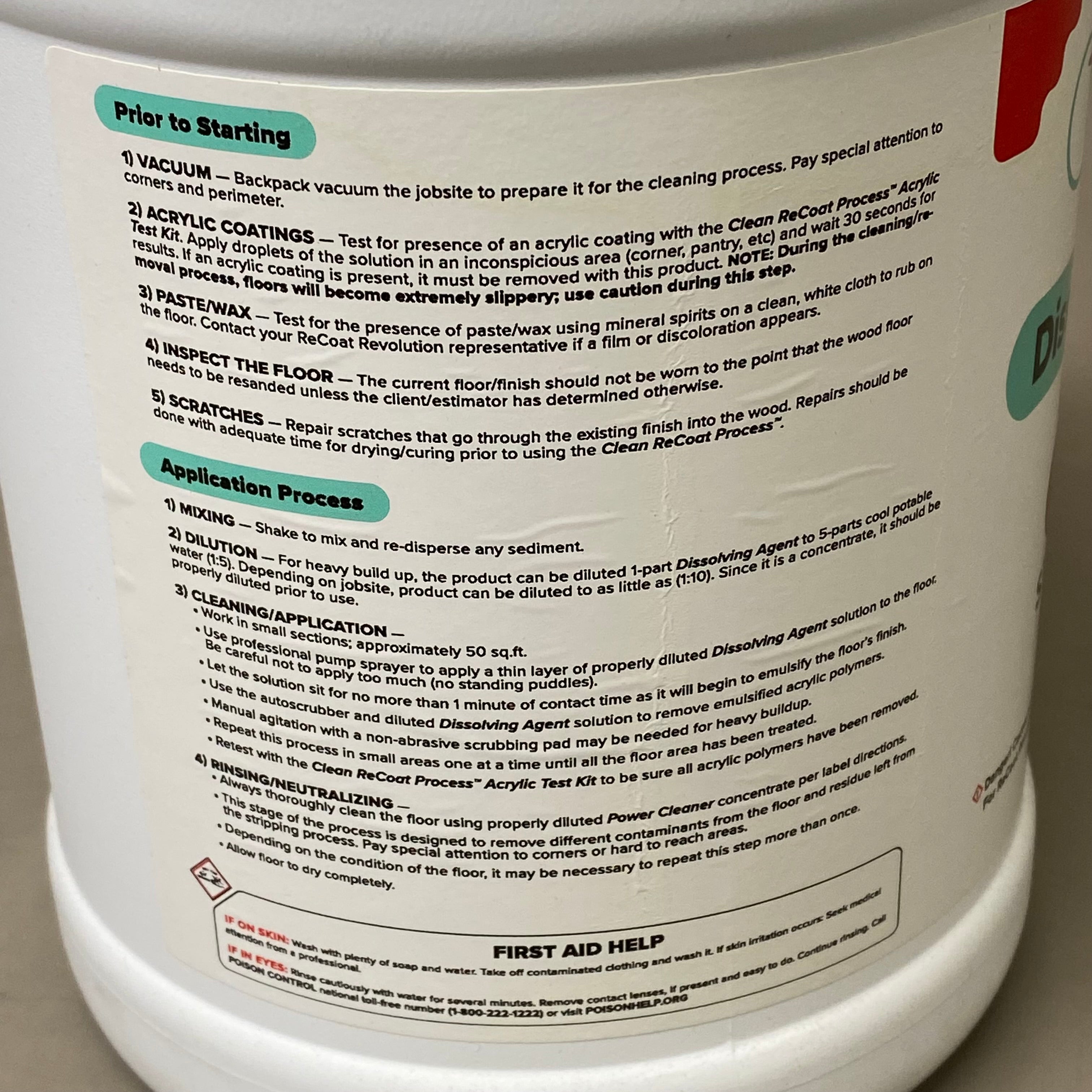 RECOAT REVOLUTION Dissolving Agent Step 1: Strip It 128 Fl oz/ 1 GAL