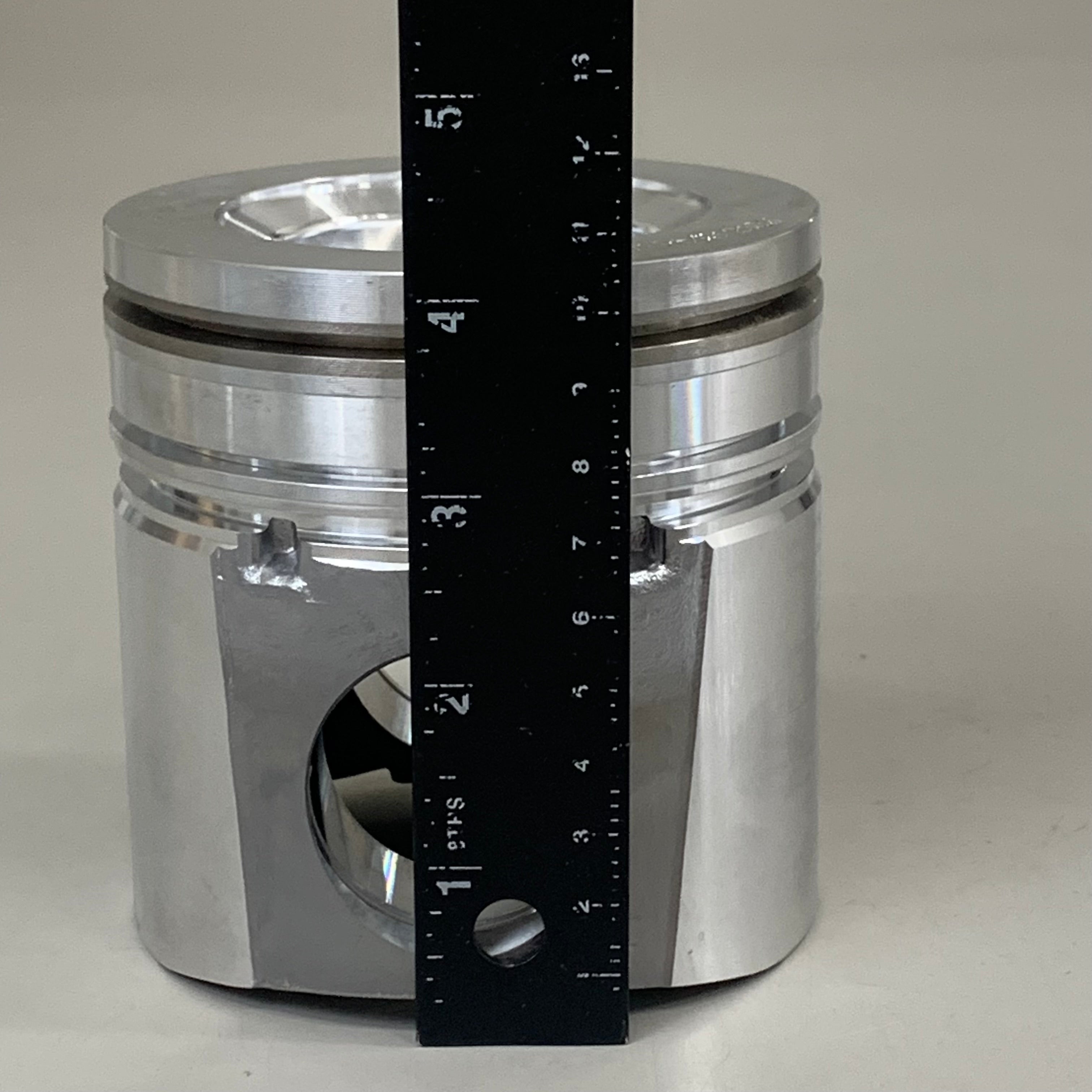 MAHLE () Clevite Piston For Dodge/ Cummins 5.9L 224-3674