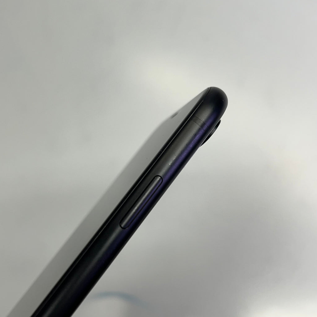 APPLE iPhone XR 64GB 6.1" Display Black (Pre-Owned)