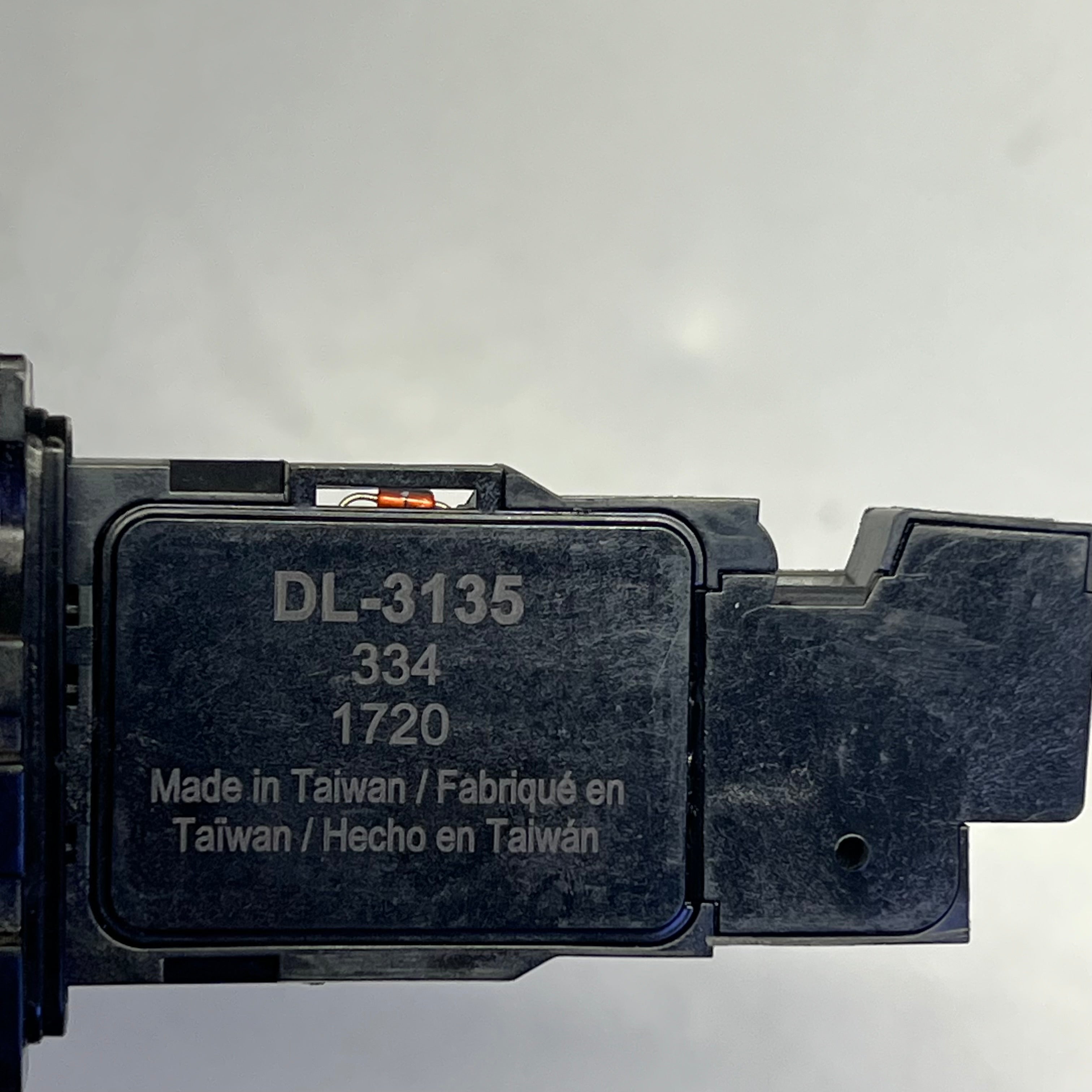 HITACHI Genuine OE Part Mass Air Flow Black MAF0102