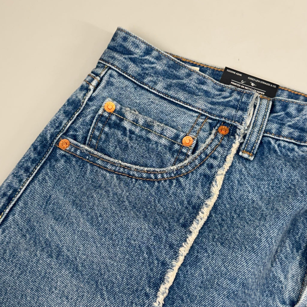 LEVIS Recrafted Icon Skirt Mid Rise Original Women's Sz 30 Novel Notion Med Wash