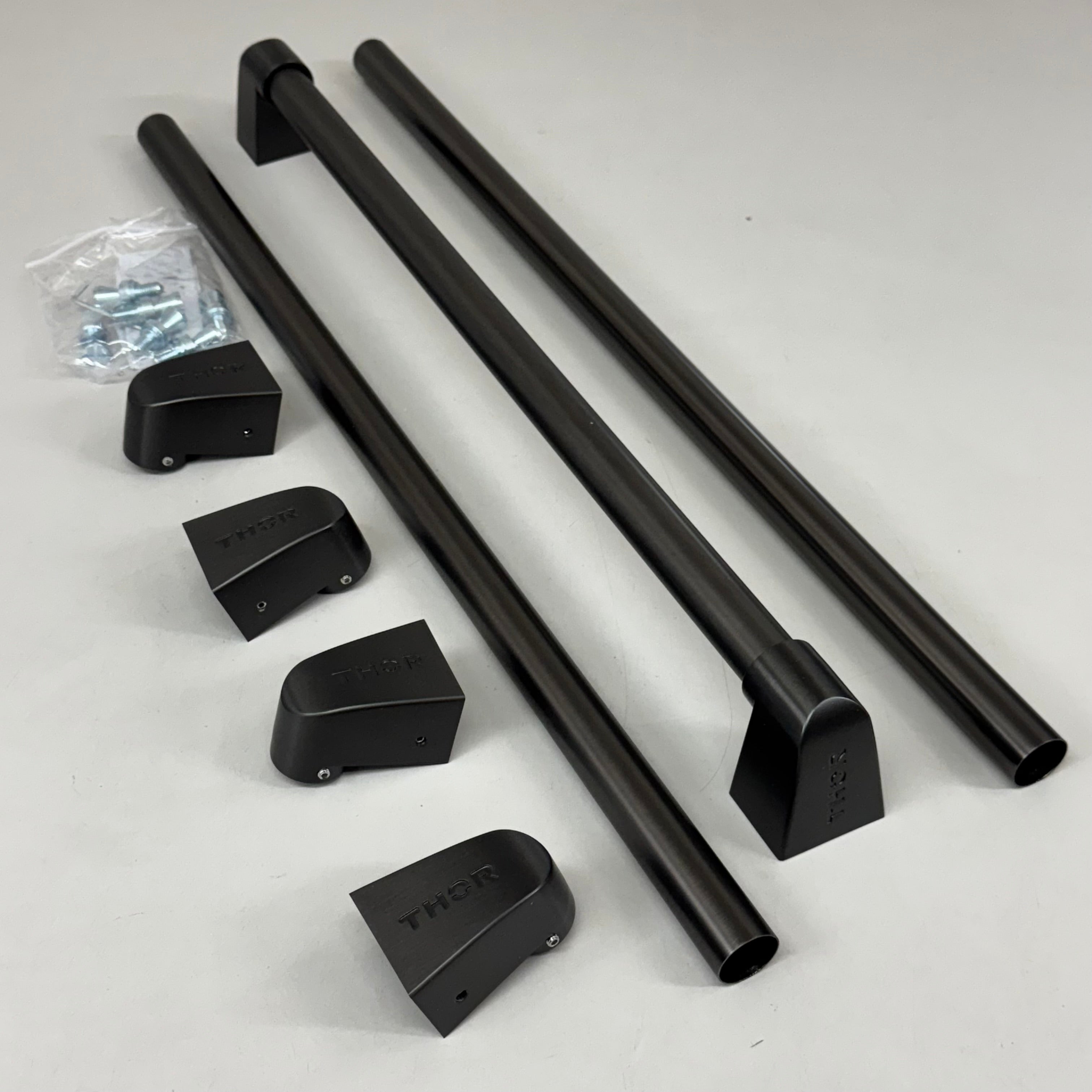 GORDON RAMSEY Thor Color Hardware Assey 30" Handle Kit Matte Black CKA-RF3017-BLK