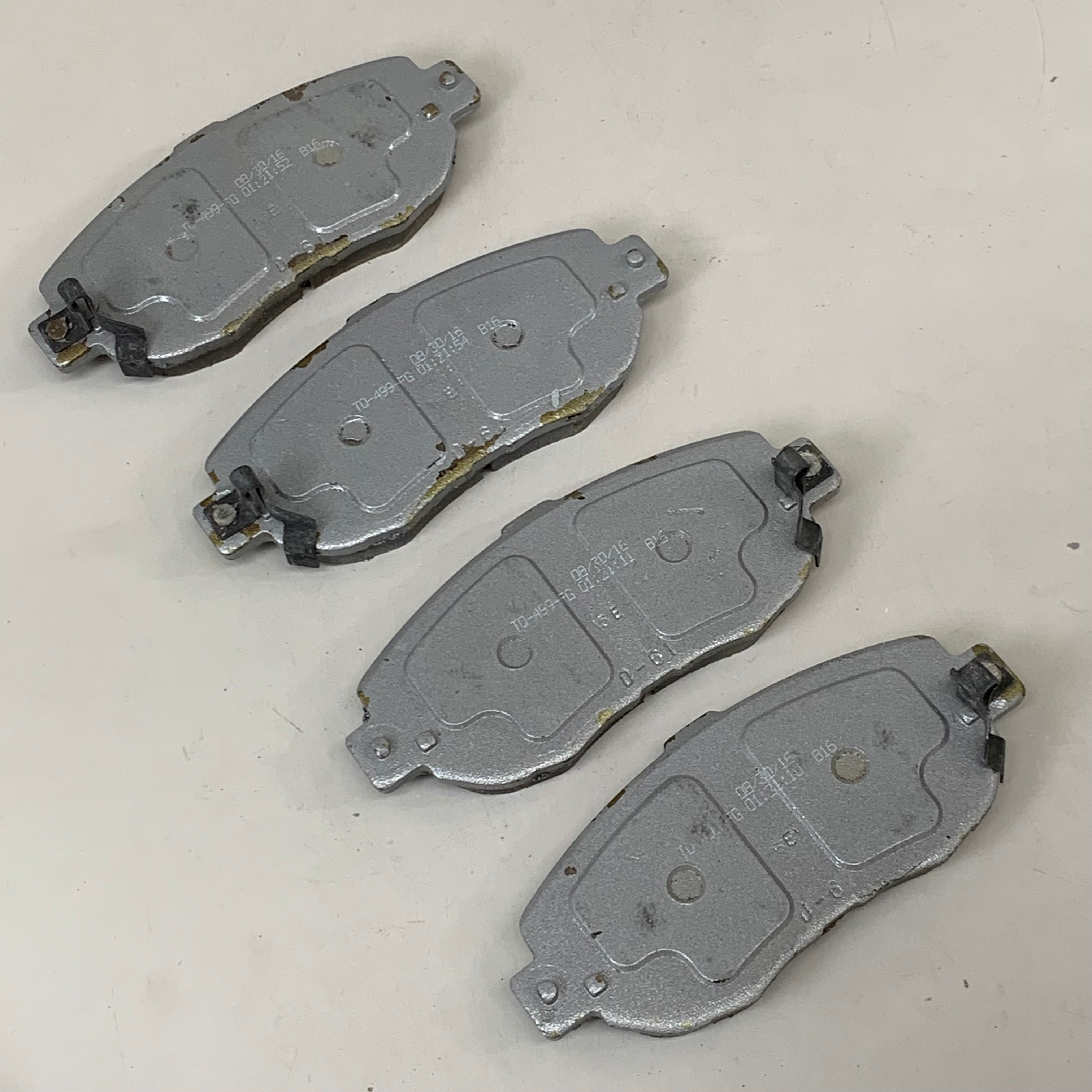 WAGNER TQ ThermoQuiet Front Ceramic Brake Pads Lexus & Toyota QC619