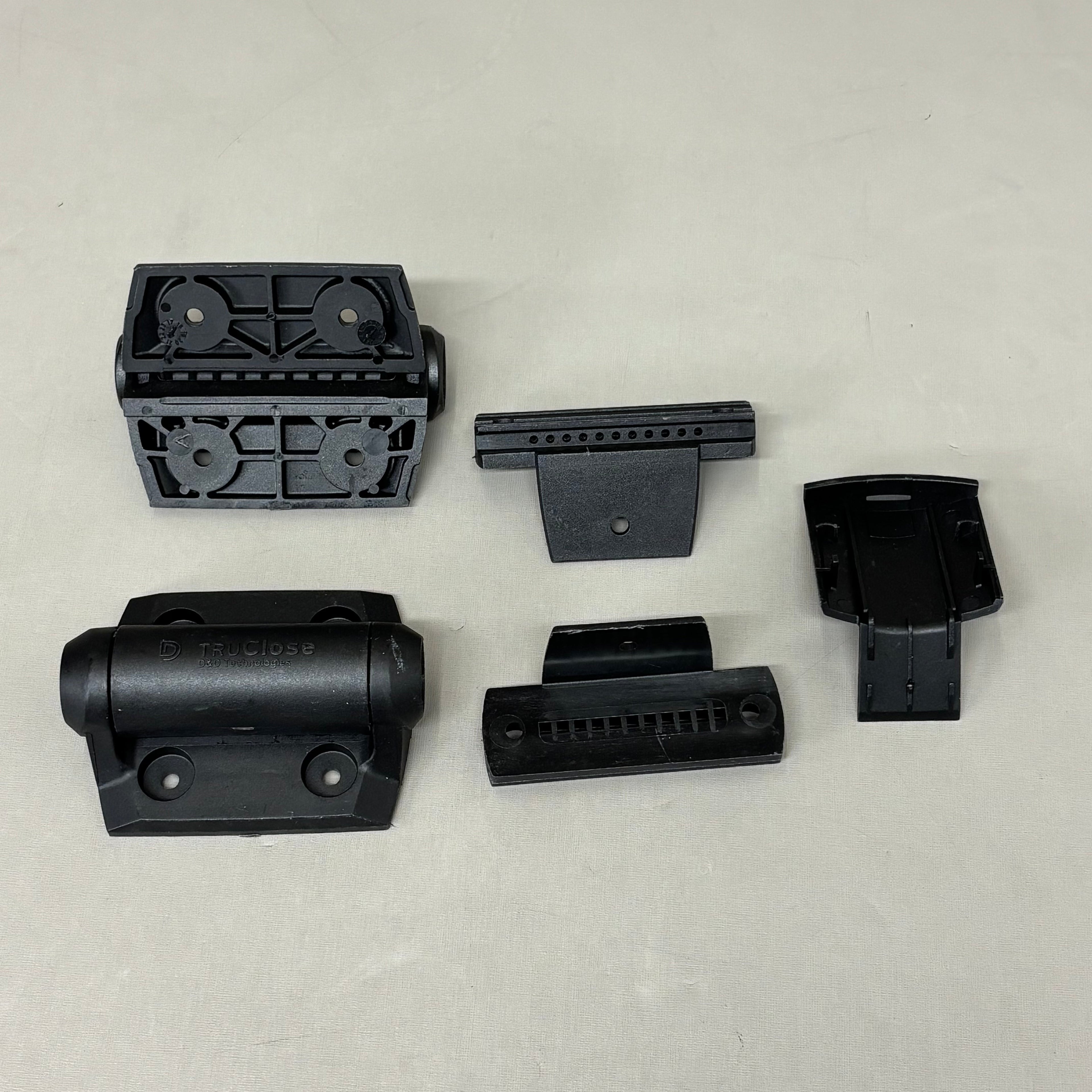 D & D TECHNOLOGIES High Security Magnalatch Series 3 Top Pull Black MTSTDKS3KA