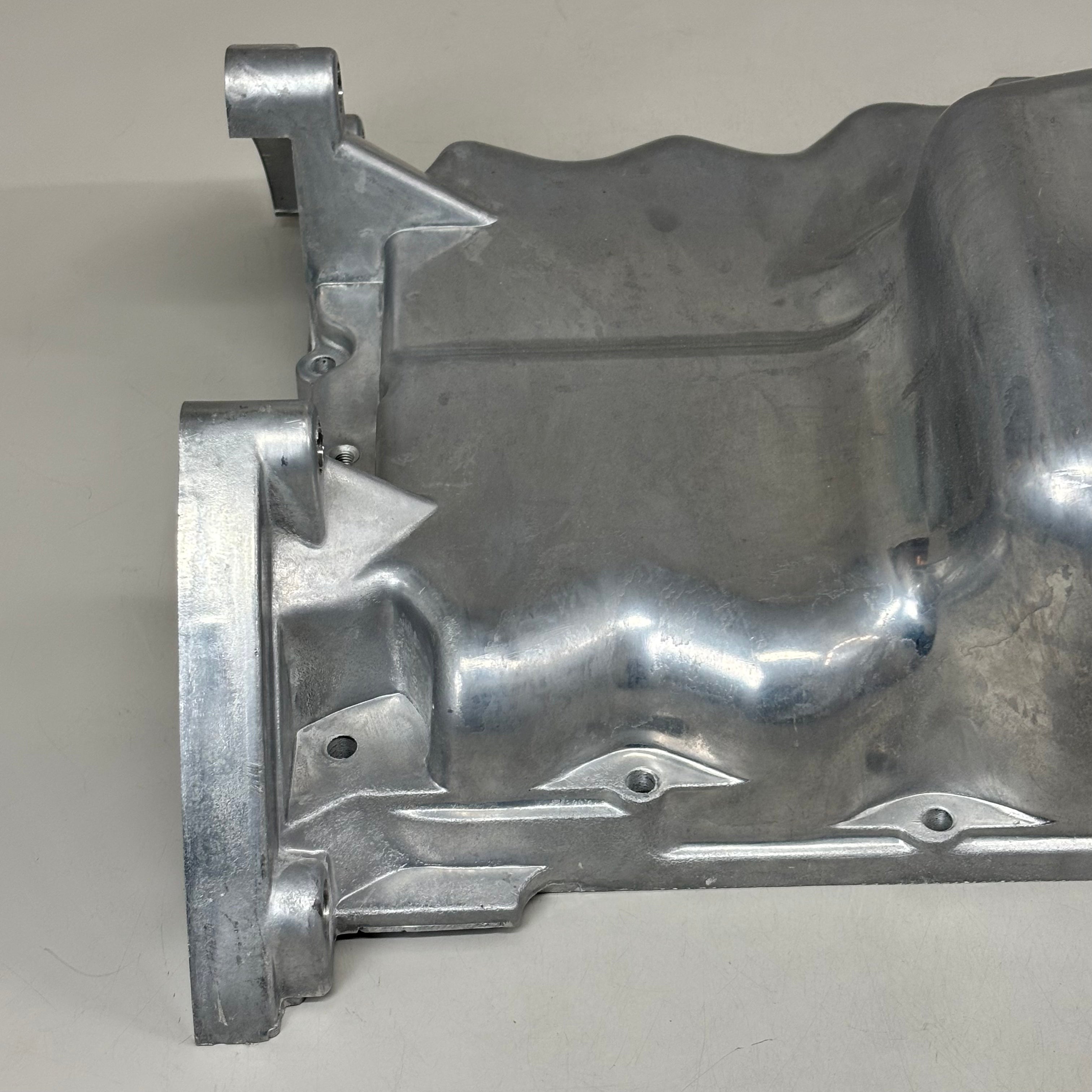 SPECTRA PREMIUM 4.2 Quart Oil Pan for Acura & Honda Chrome HOP20B